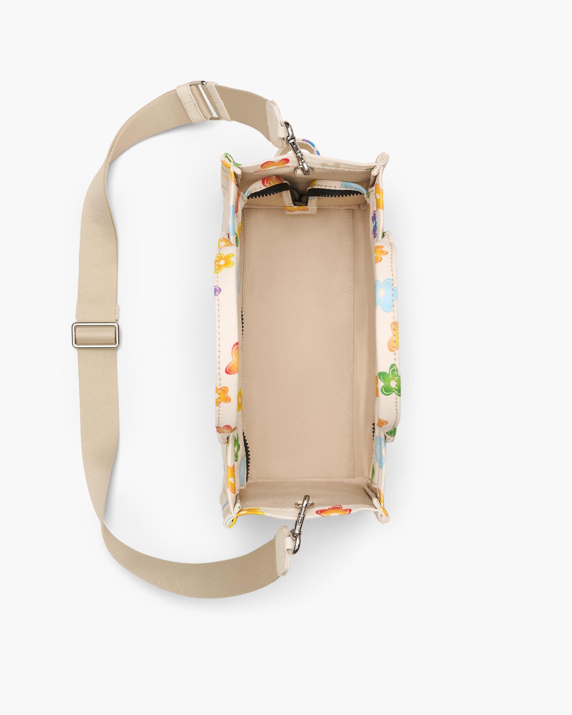 The Leather Medium Tote Bag Product Image