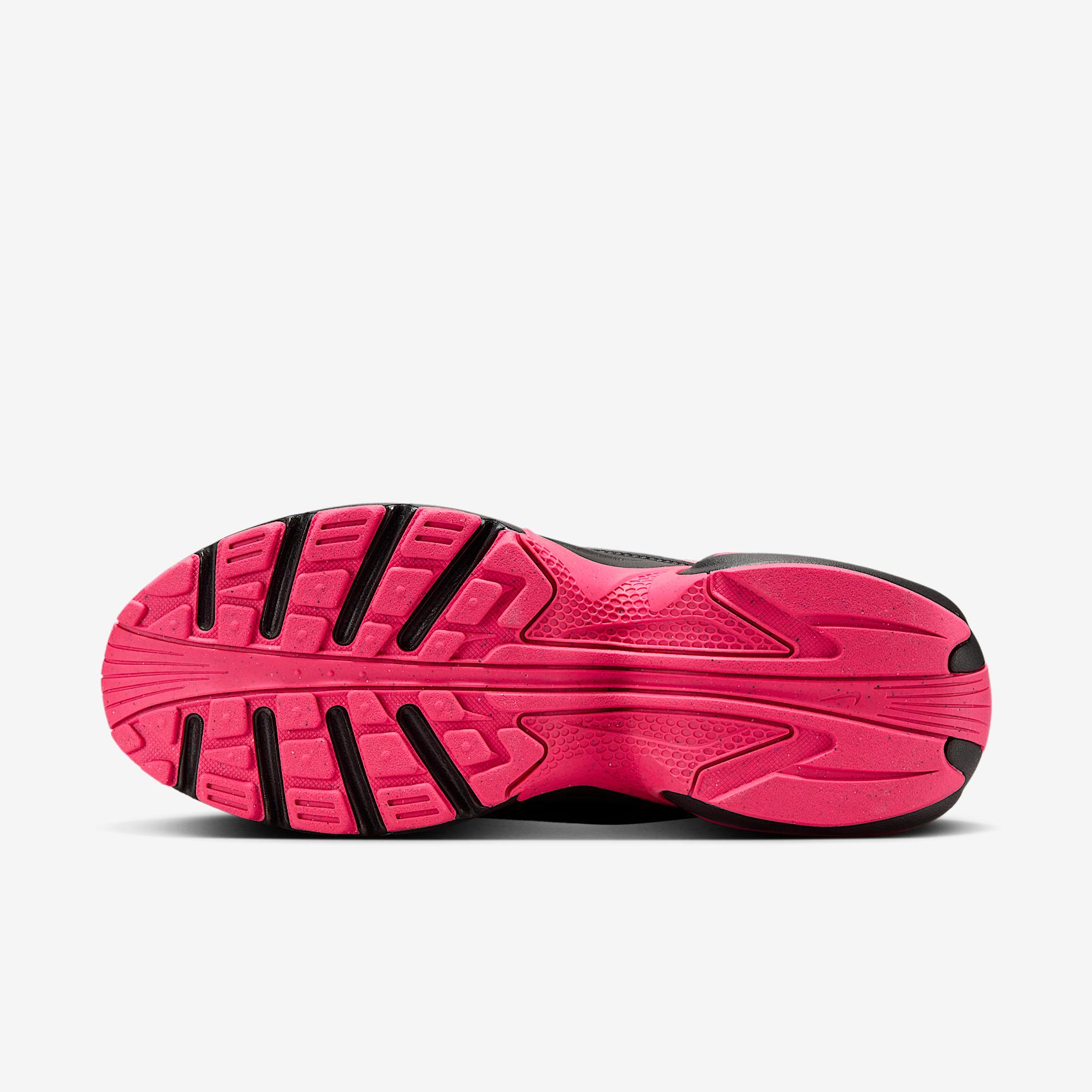 Nike Women's Air Max Portal Shoes Product Image