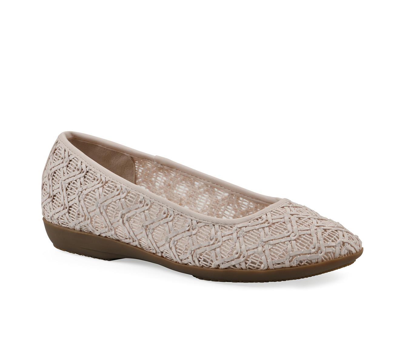 Women's Cliffs by White Mountain Cariann Flats Product Image