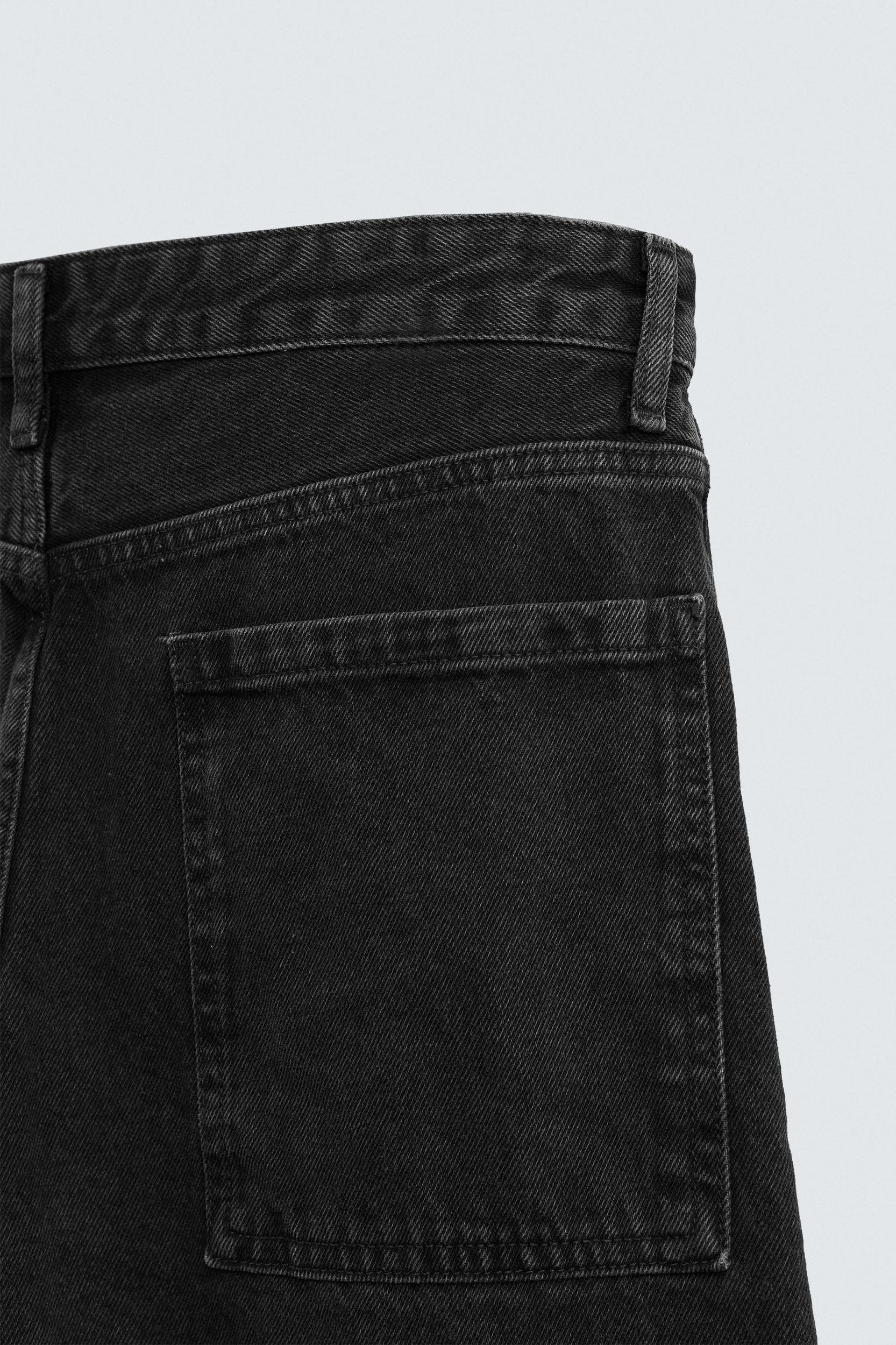 TAPERED WIDE FIT JEANS Product Image