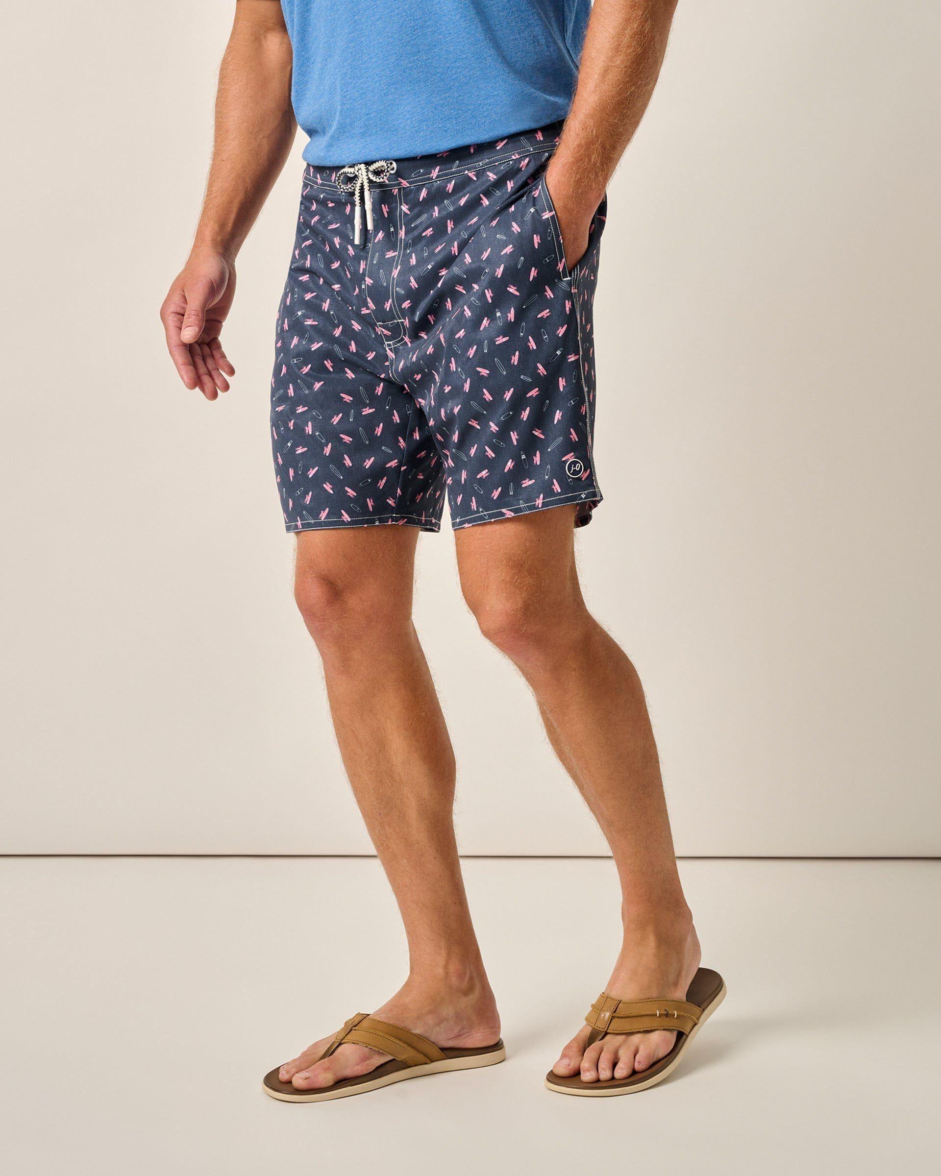 The Half Elastic 7" Surf Shorts Male Product Image