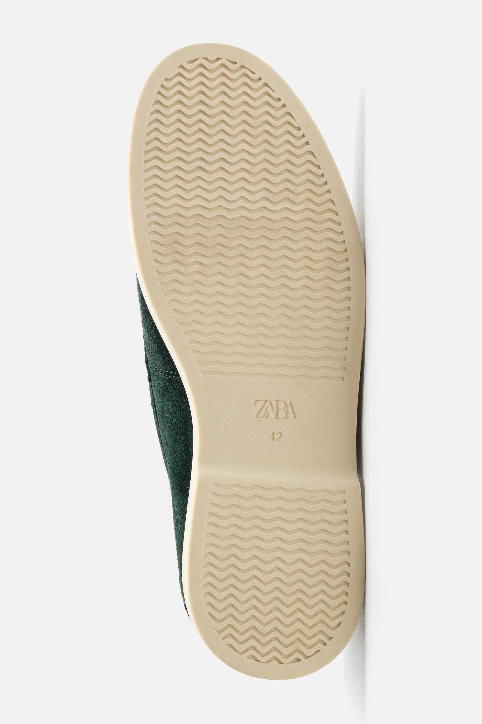 CASUAL LEATHER LOAFERS Product Image