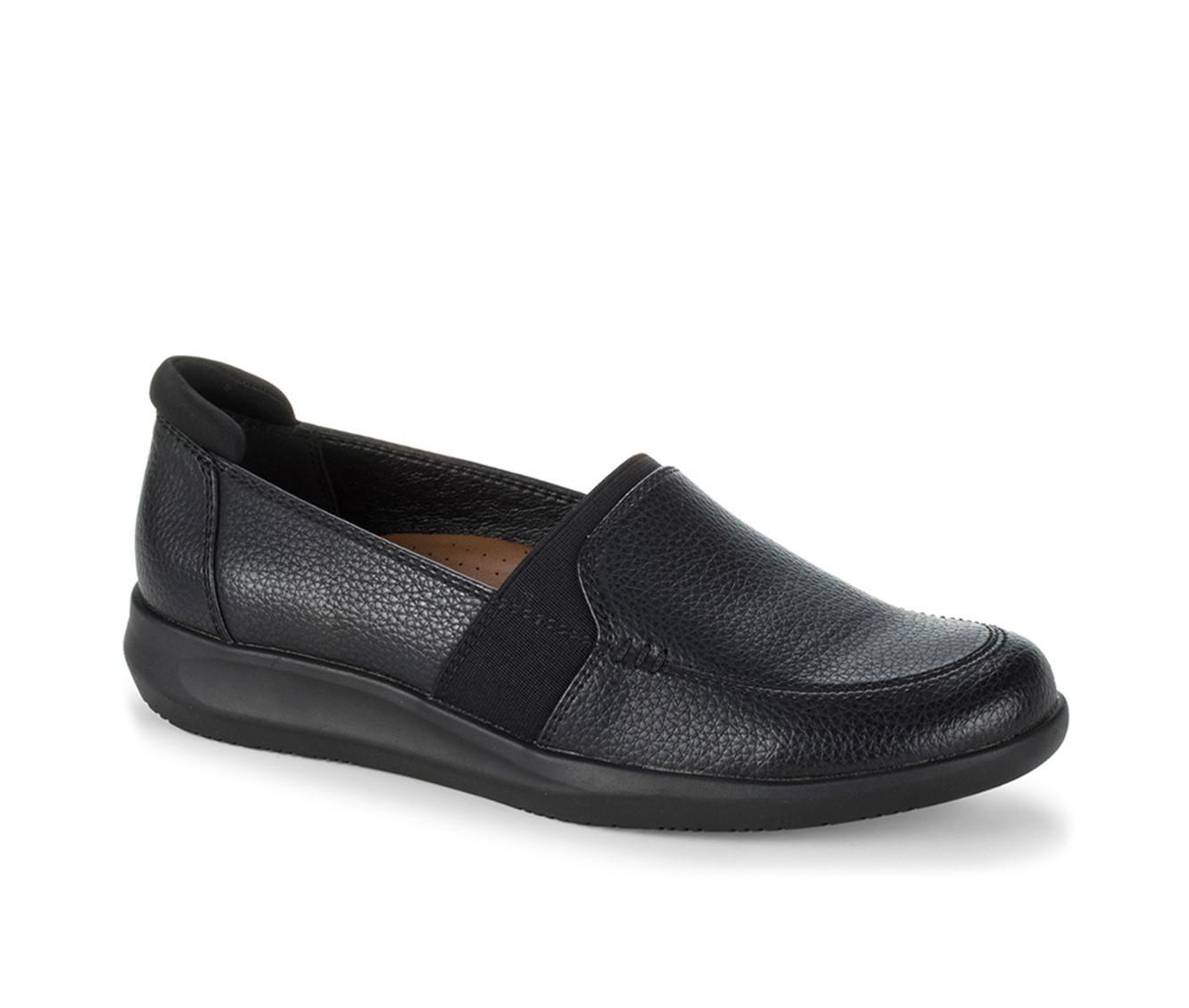Women's Baretraps Jilian Loafers Product Image