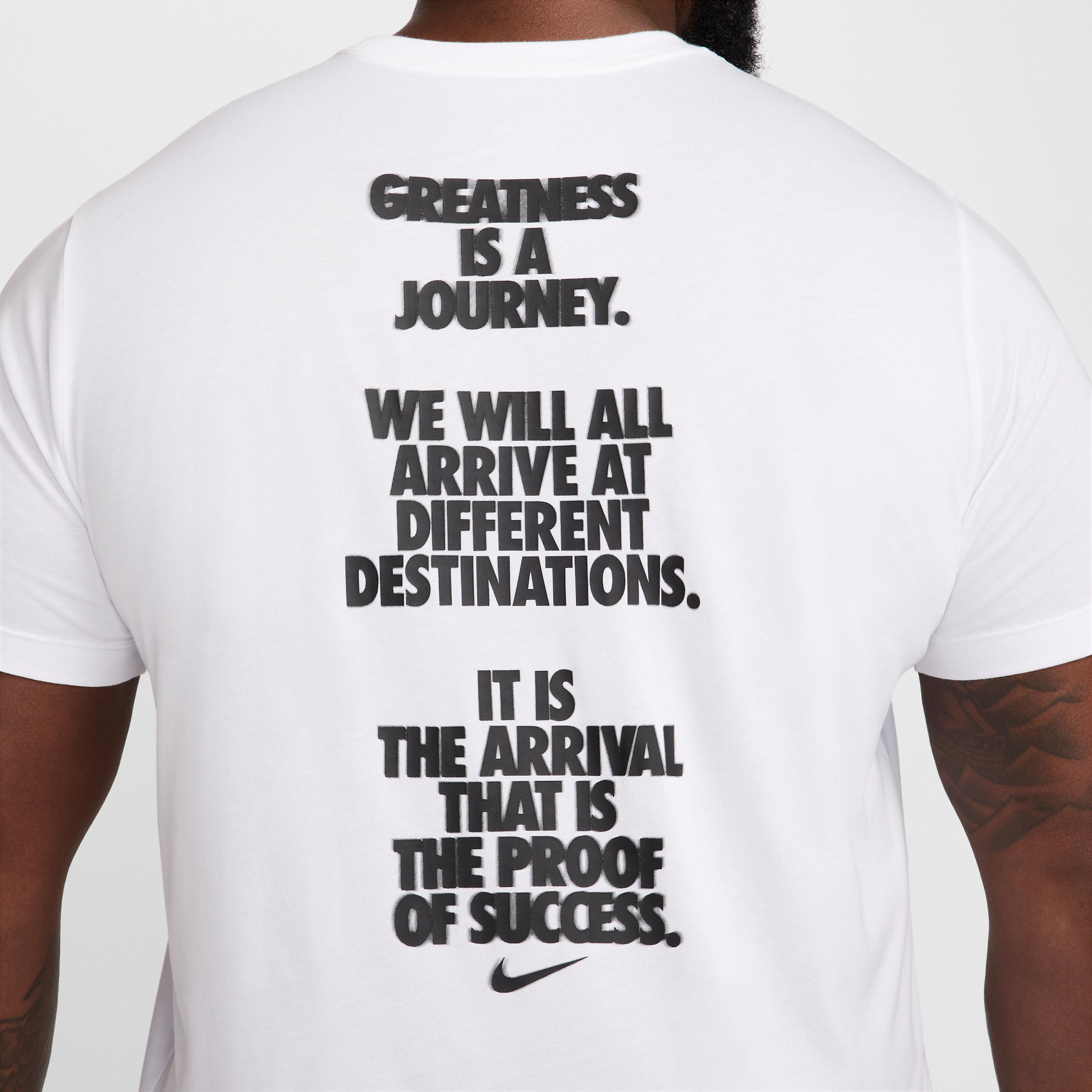 Nike Men's Dri-FIT Fitness T-Shirt Product Image