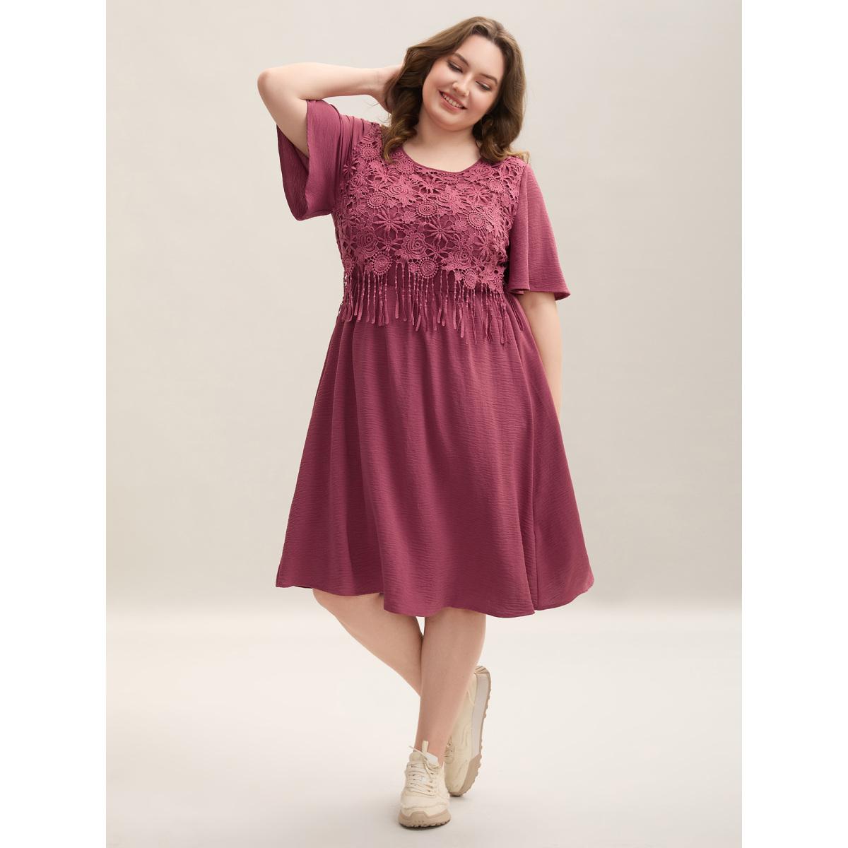 Plus Size Lace Detail Pockets Round Neck Midi Dress Rouge Women Casual Woven ribbon&lace trim Round Neck Short sleeve Curvy BloomChic 28/5X Product Image