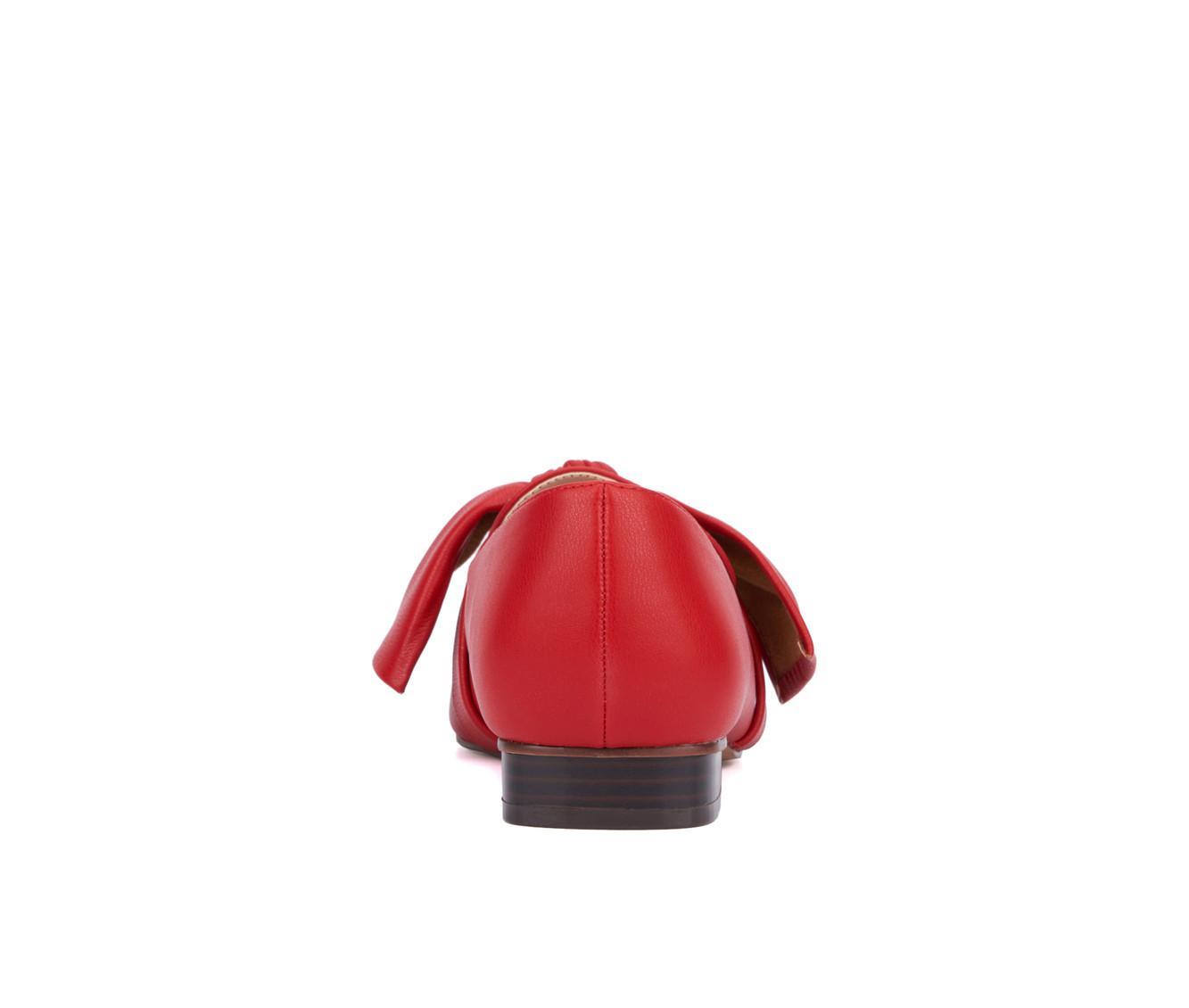 Women's New York and Company Domenica Loafers Product Image