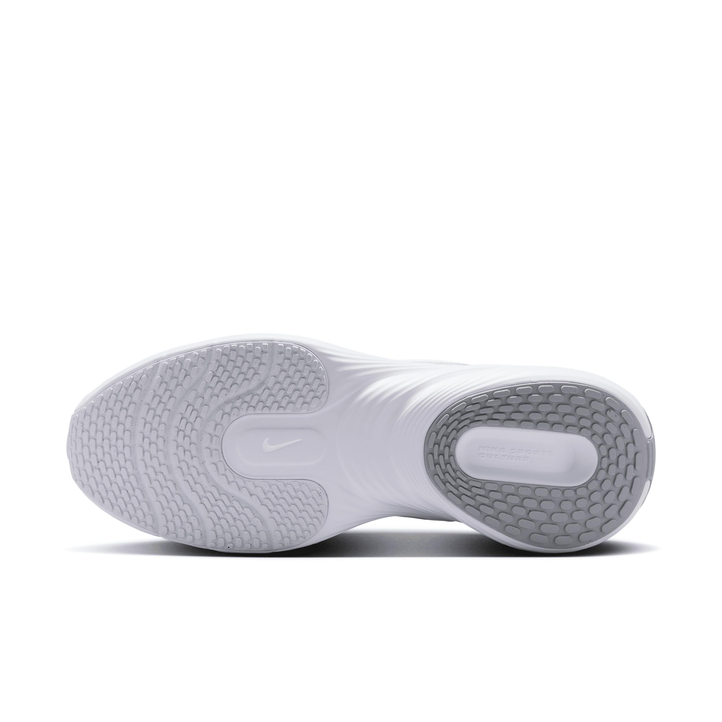 Nike Men's Uplift SC Shoes Product Image