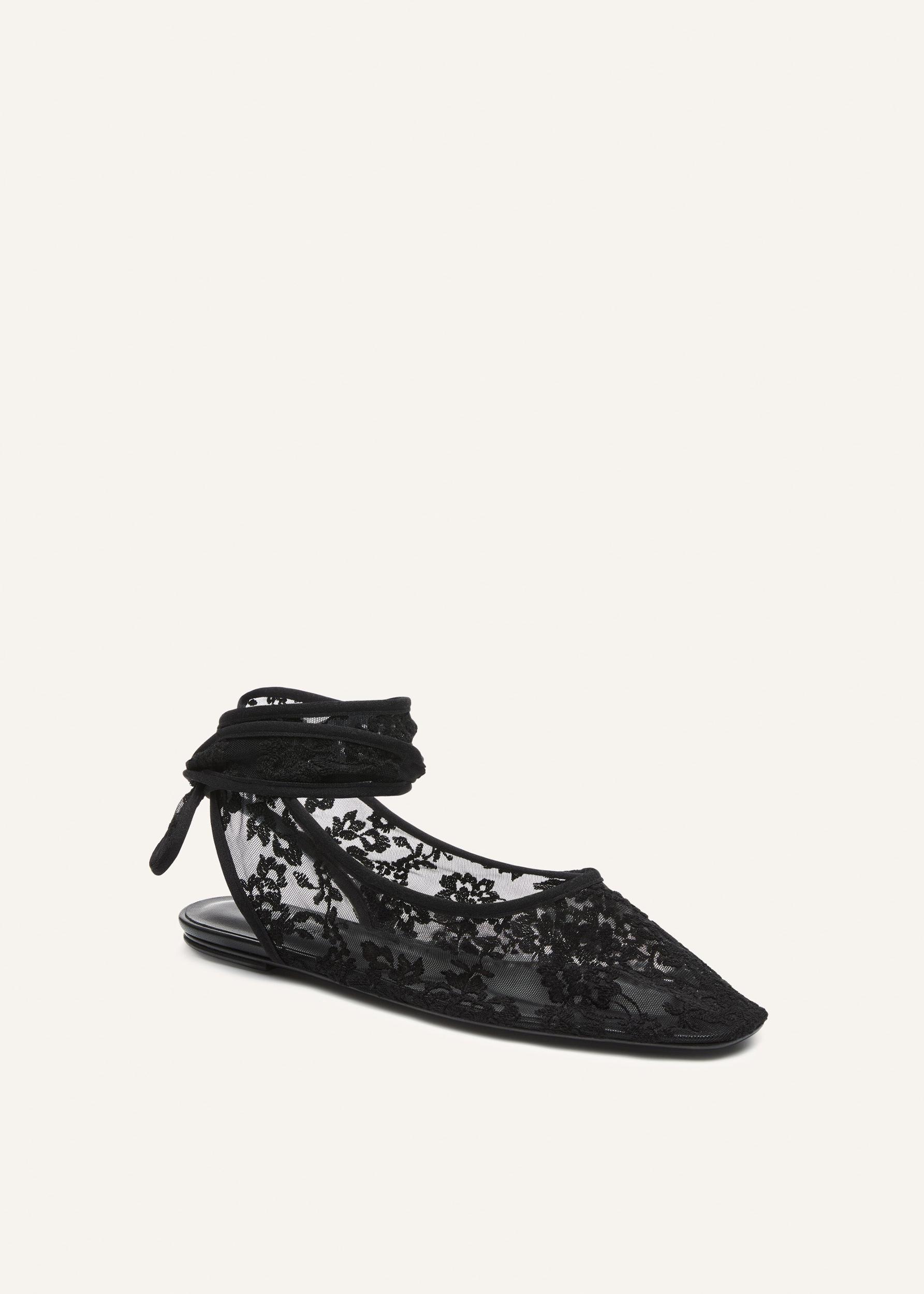 Lace ankle-wrap flats in black Product Image