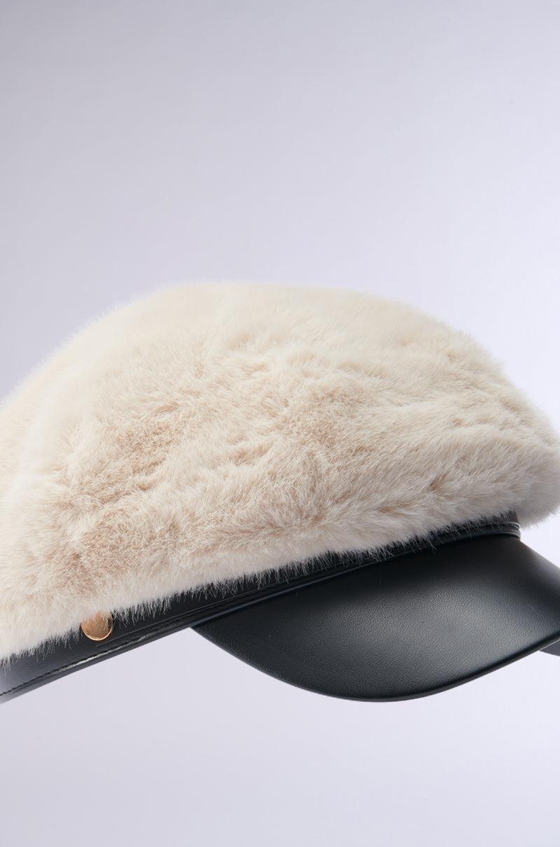 IN THE CITY FUR BRIM HAT Product Image
