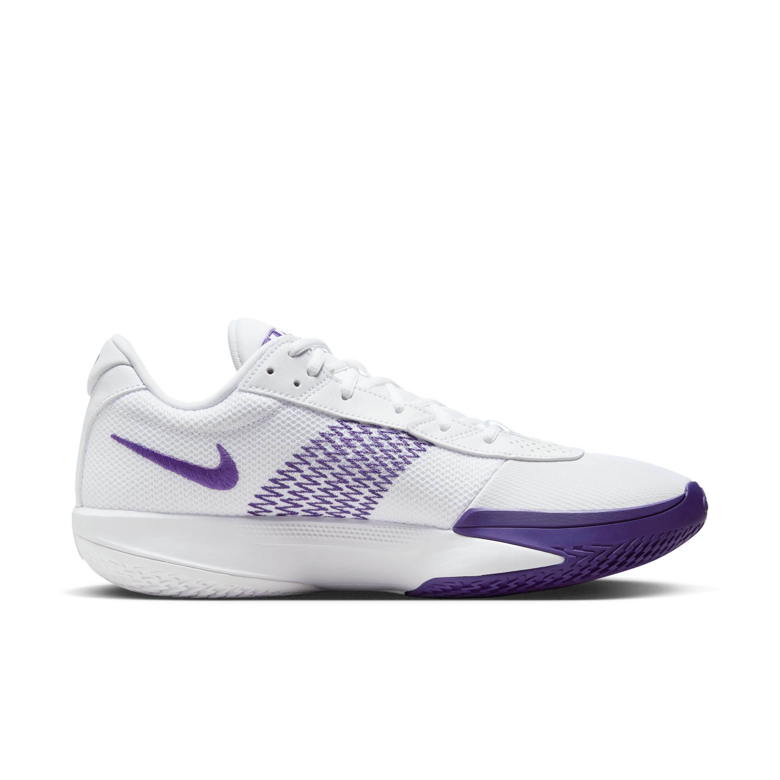Nike Men's G.T. Cut Academy Basketball Shoes Product Image