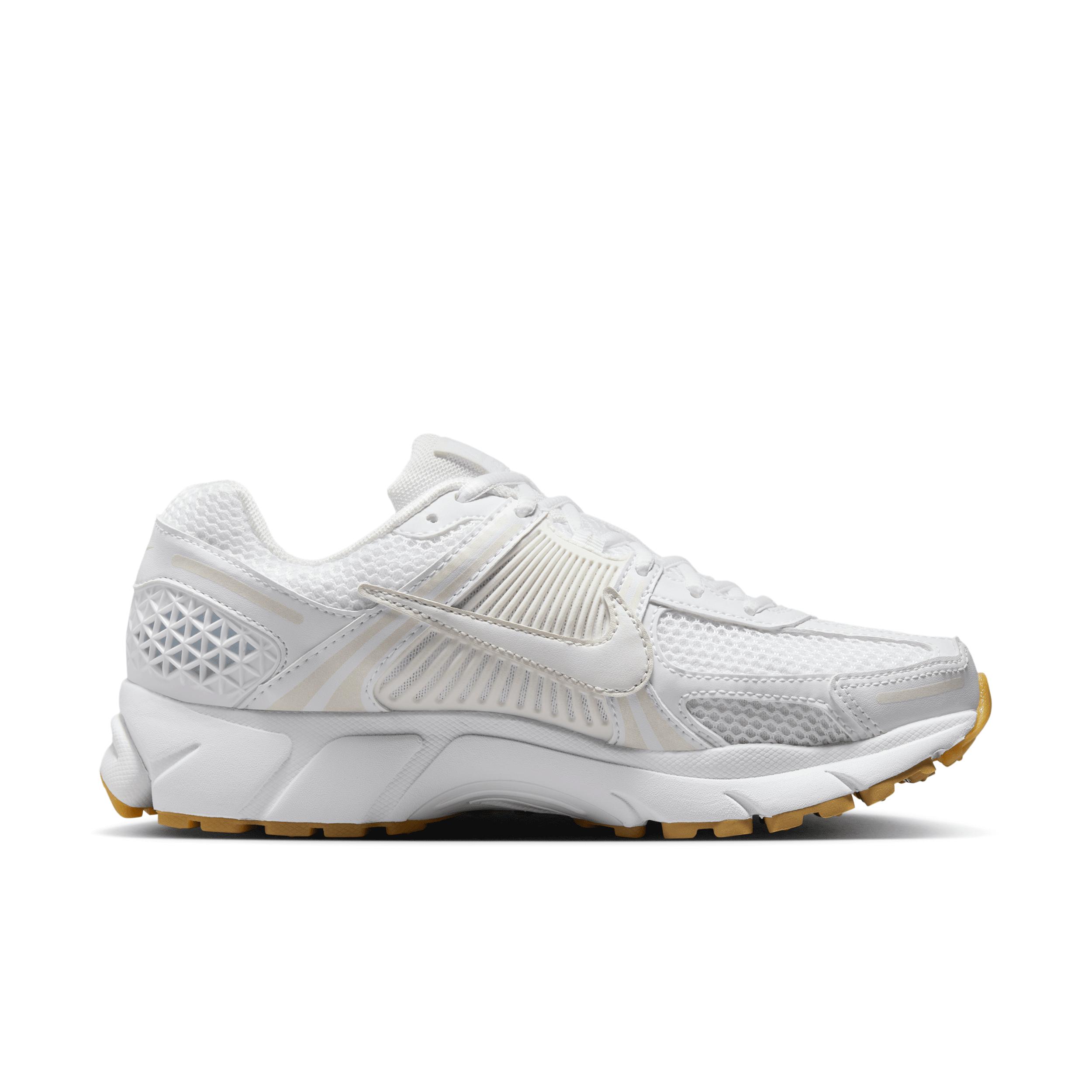 Nike Womens Zoom Vomero 5 Shoes with Reflective Accents | FJ2028-104 Product Image
