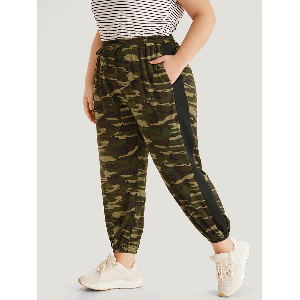 Camo Print Drawstring Pocket Patchwork Sweatpants Multicolor Plus Size Women Casual Dailywear Patchwork 22-24/3X Bloomchic Product Image