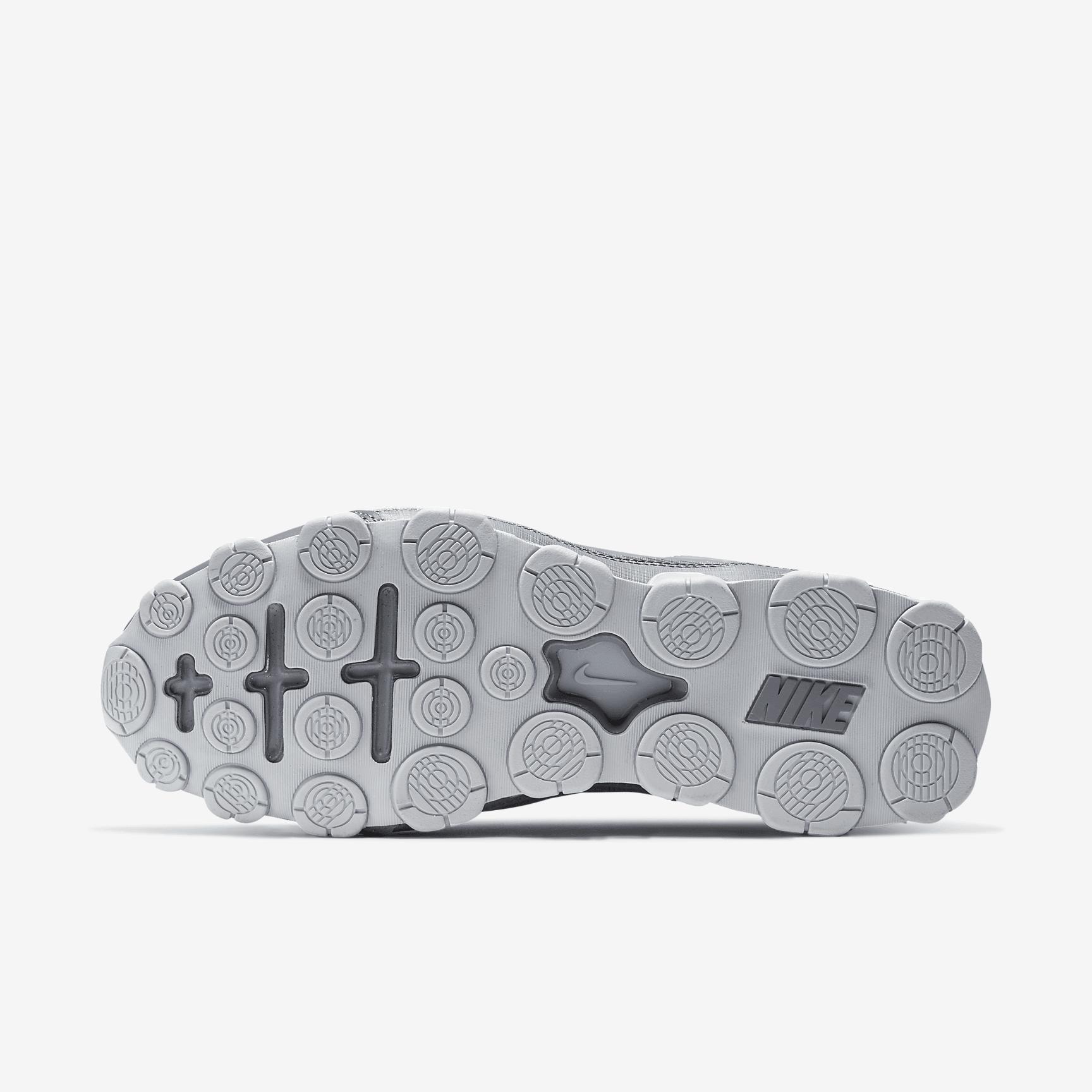 Nike Mens Reax 8 TR Workout Shoes | 621716-010 Product Image