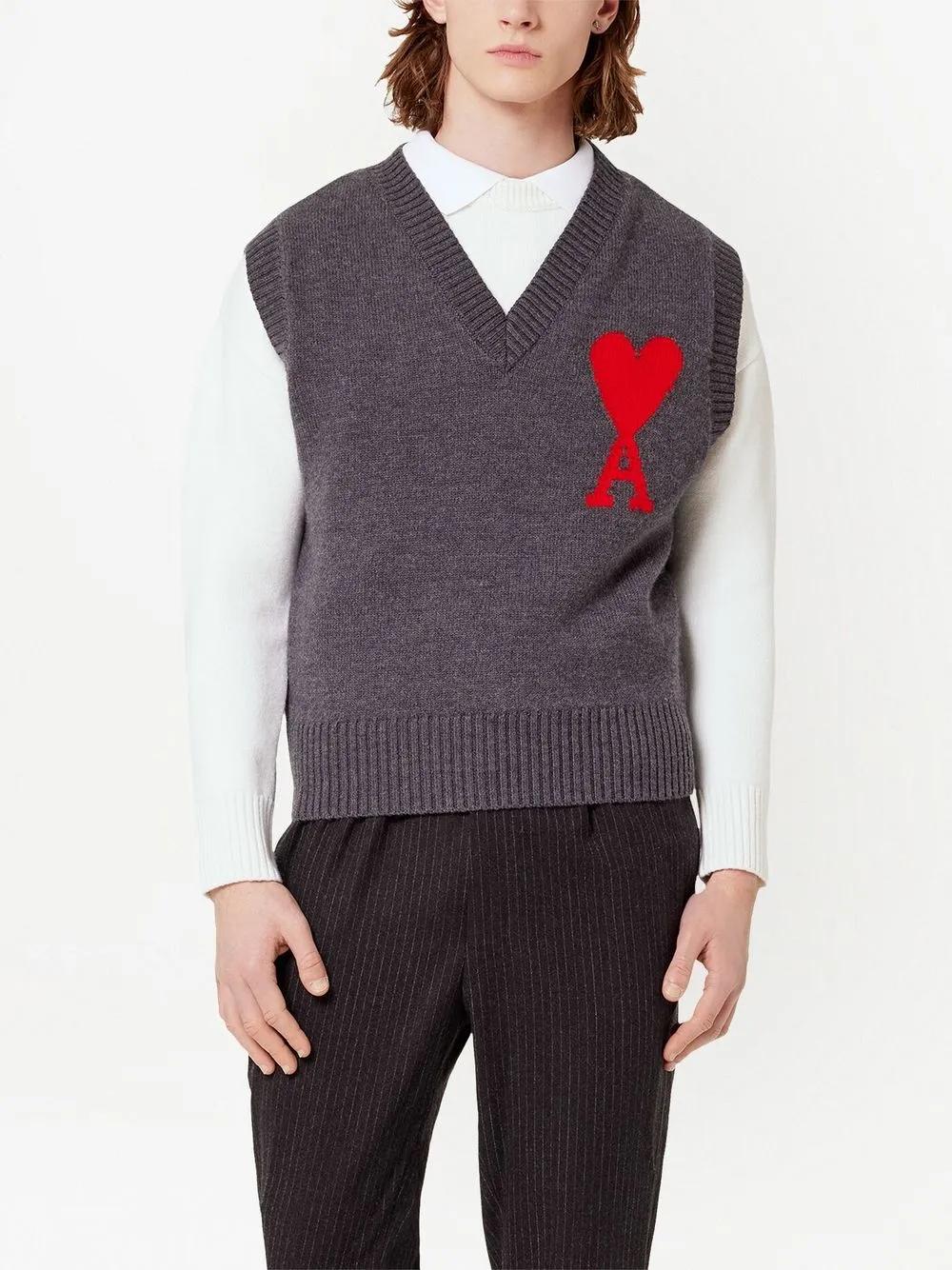 Ami de Coeur knitted vest Product Image