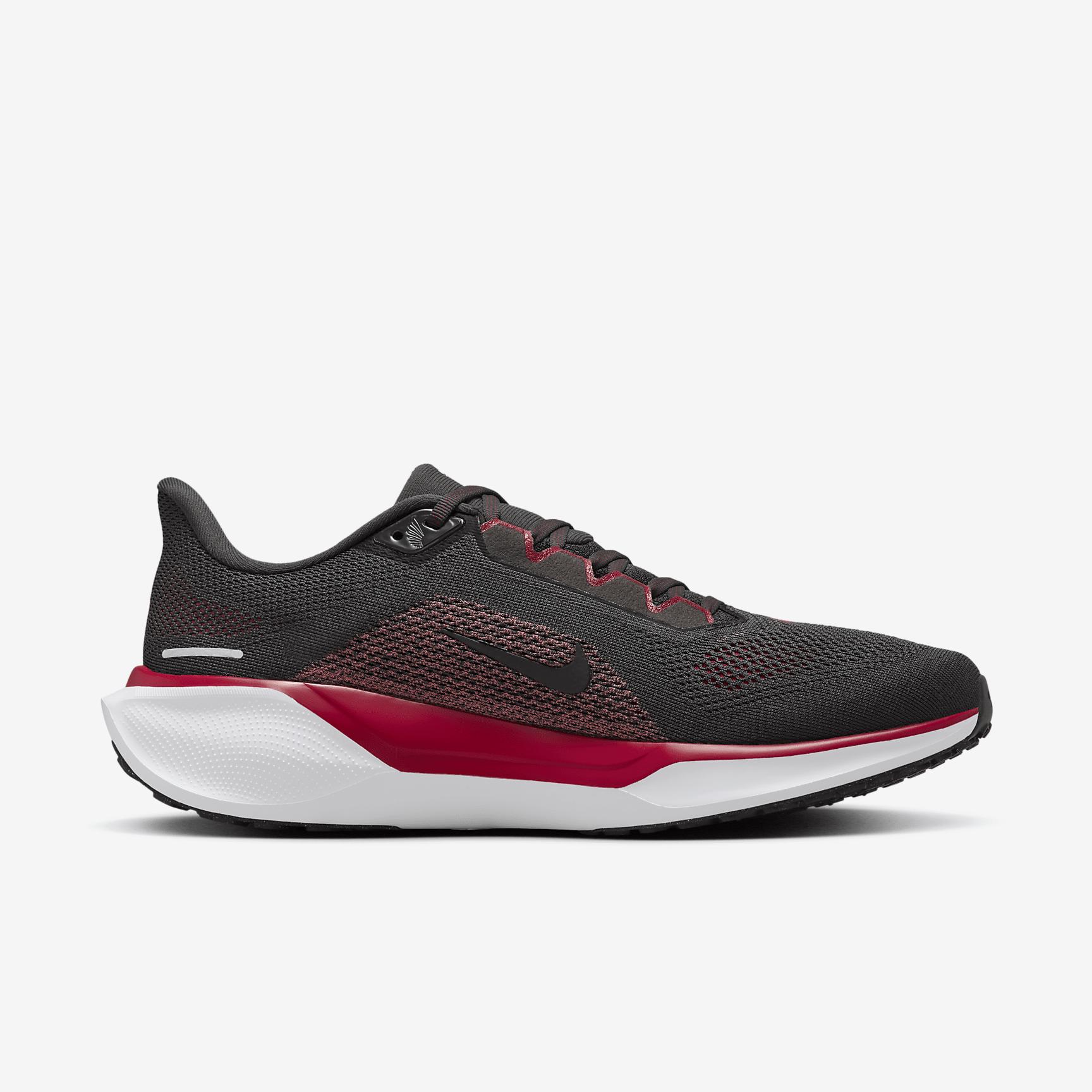 Nike Pegasus 41 NFL Tampa Bay Buccaneers Men's Road Running Shoes Product Image