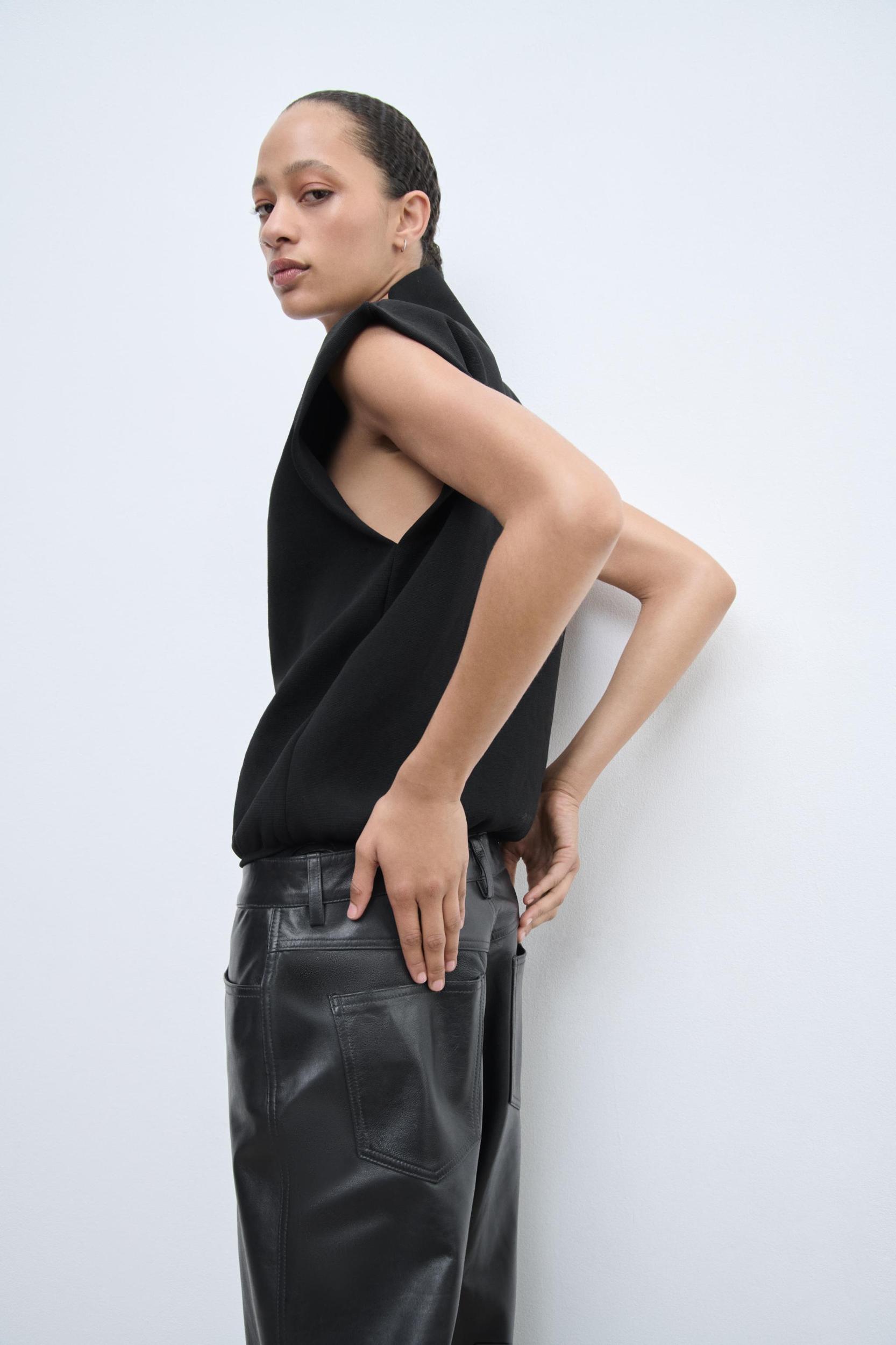 BASIC KNIT MOCK NECK TOP Product Image