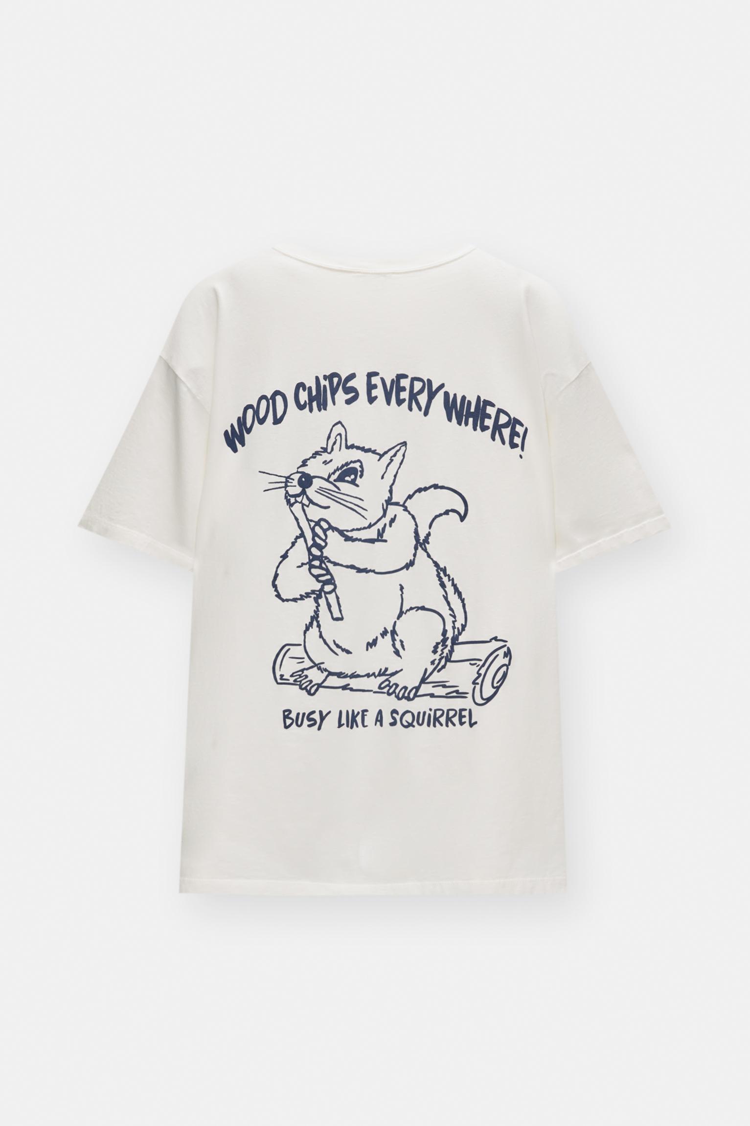 Squirrel graphic T-shirt Product Image
