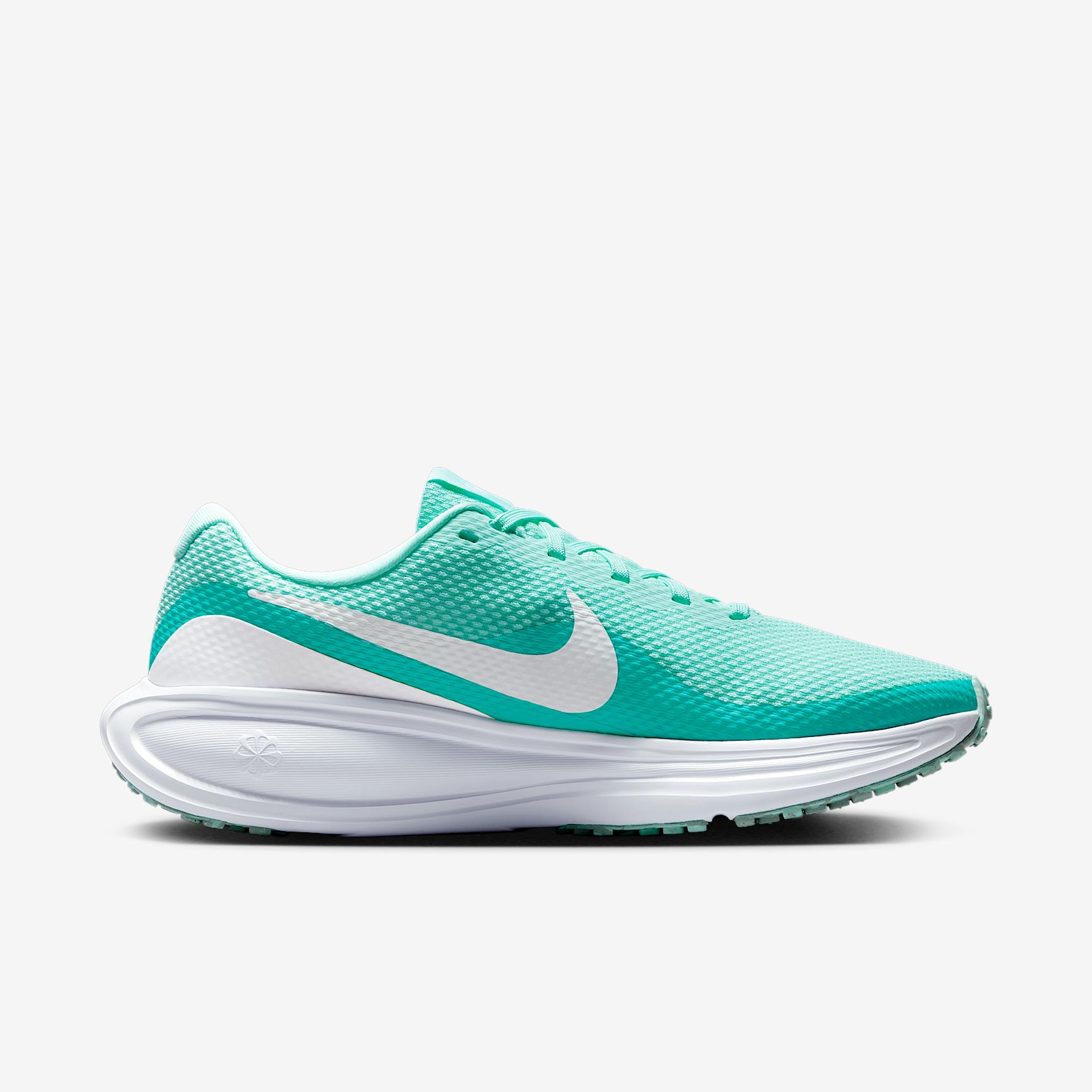 Nike Women's Revolution 8 Road Running Shoes Product Image