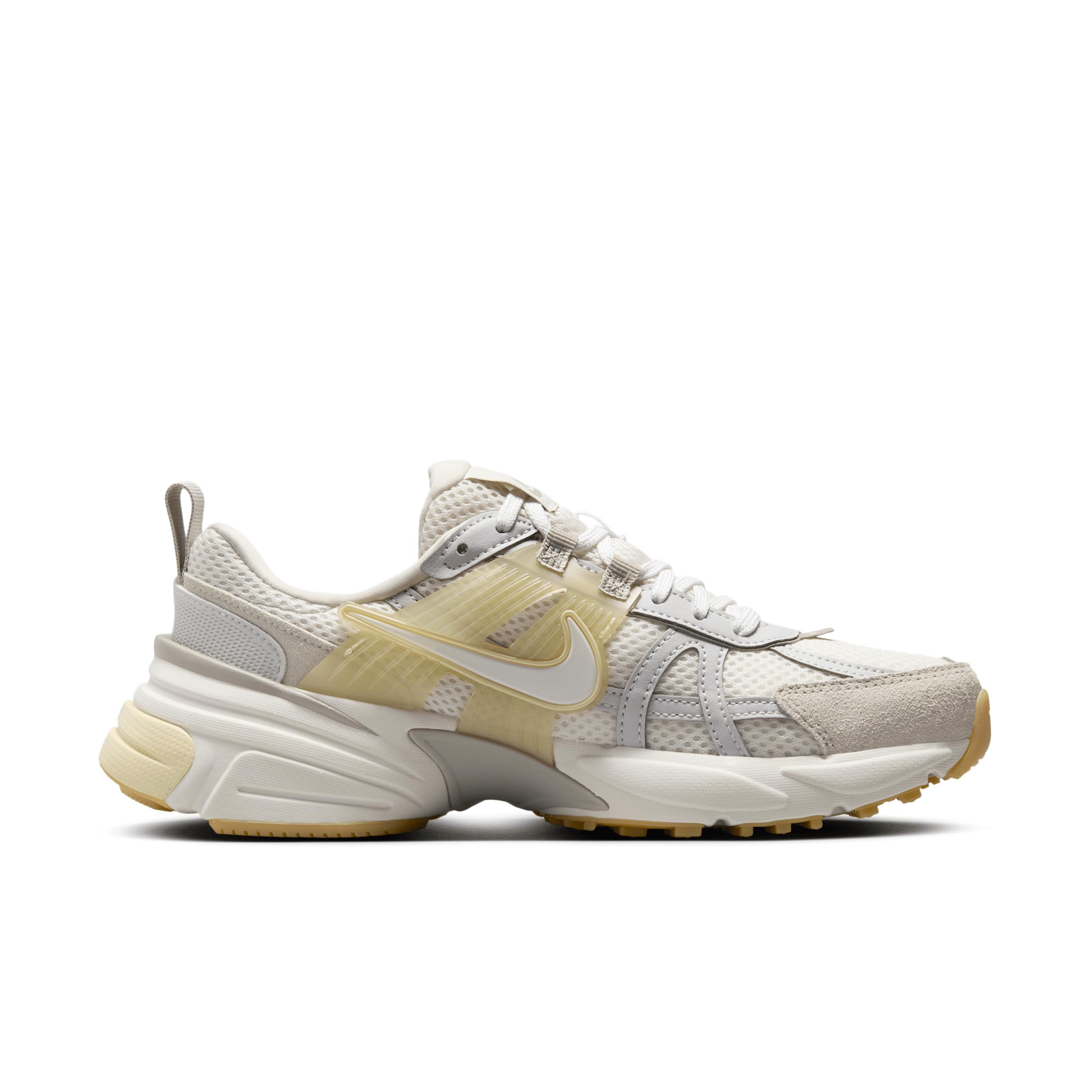 Nike Womens V2K Run Shoes | HV4314-030 Product Image