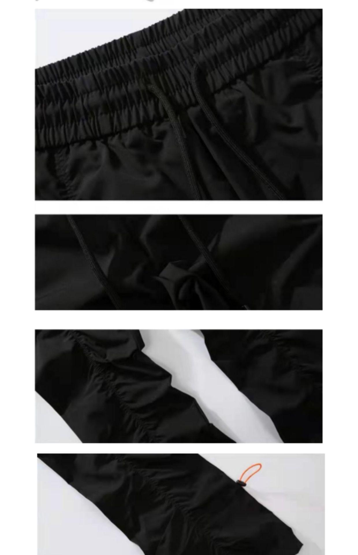 Sopula Men's High Street Vibe Style Pleated Straight Casual Cargo Pants Product Image