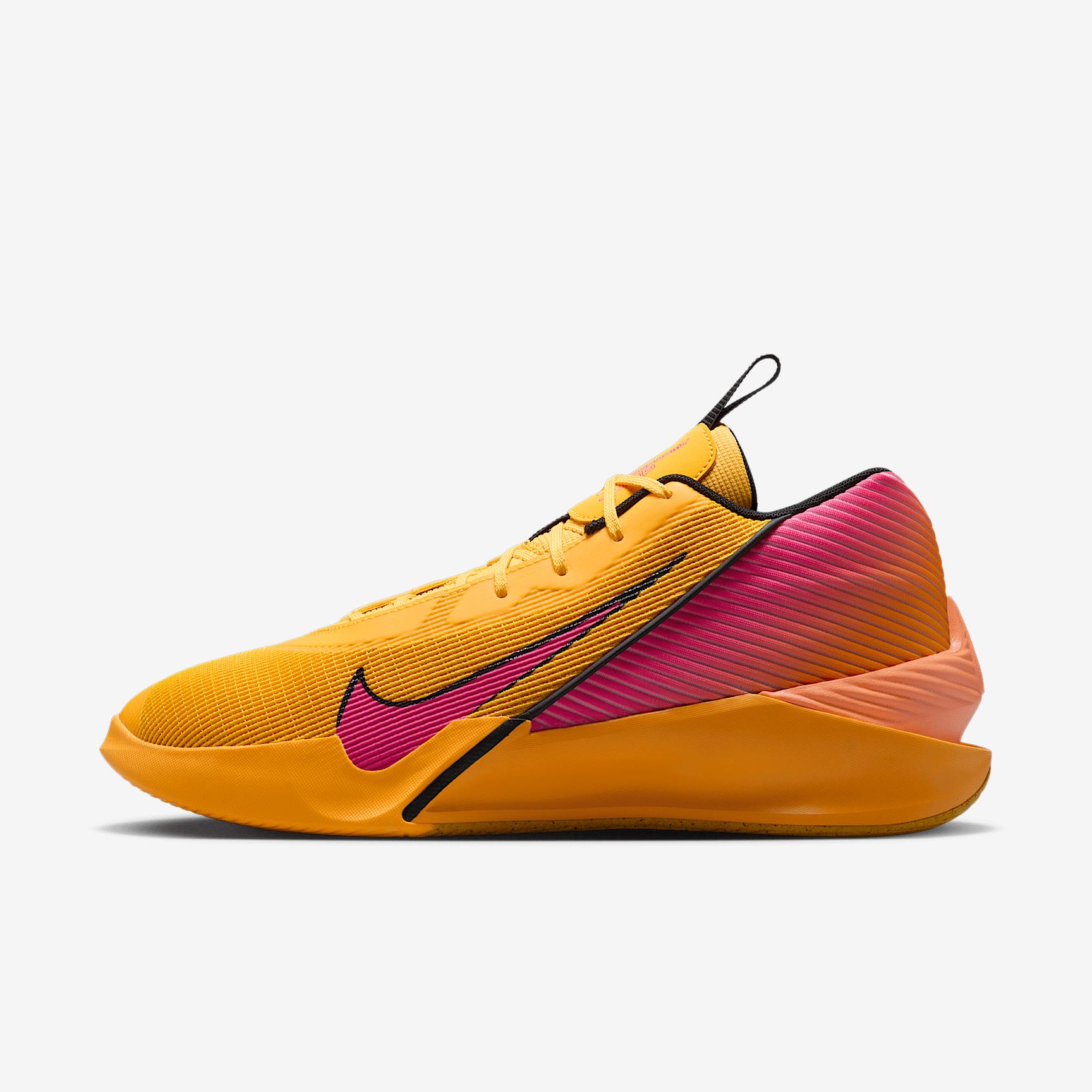 Nike Men's G.T. Jump Academy Basketball Shoes Product Image