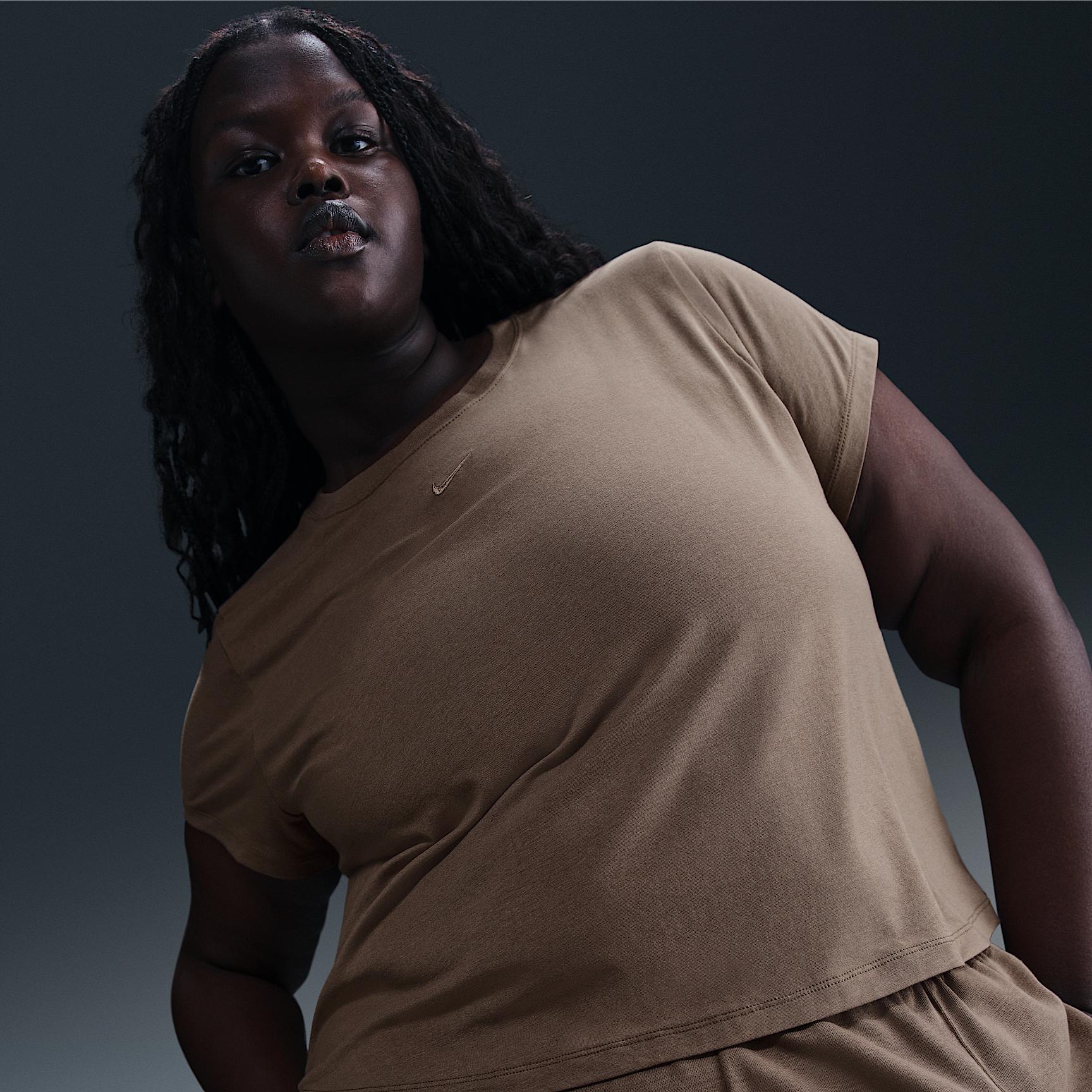 Women's Nike Sportswear Chill Knit Cropped T-Shirt (Plus Size) Product Image