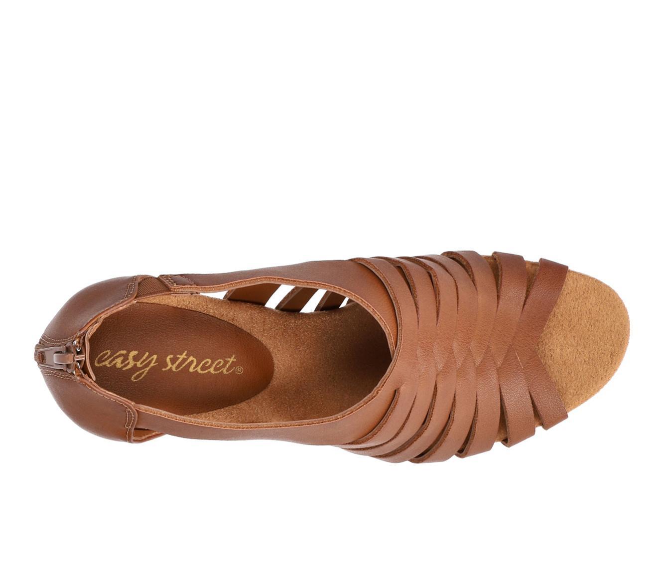 Women's Easy Street Vanni Pumps Product Image