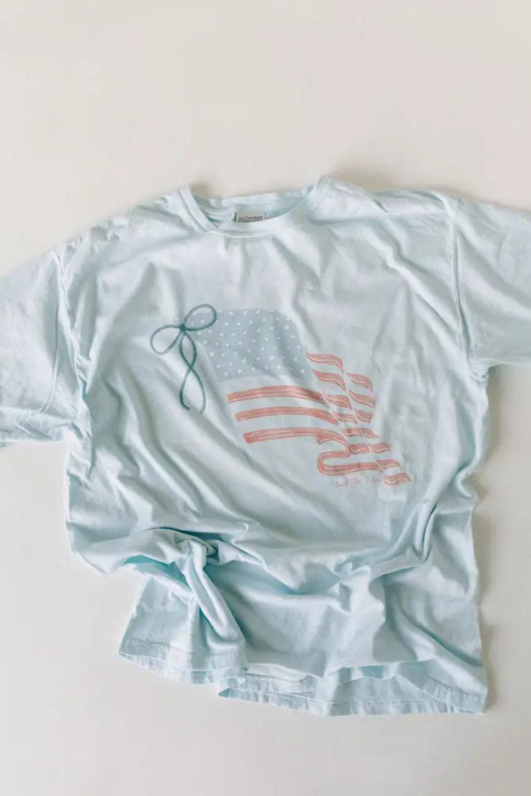 Land That I Love Graphic Tee Product Image