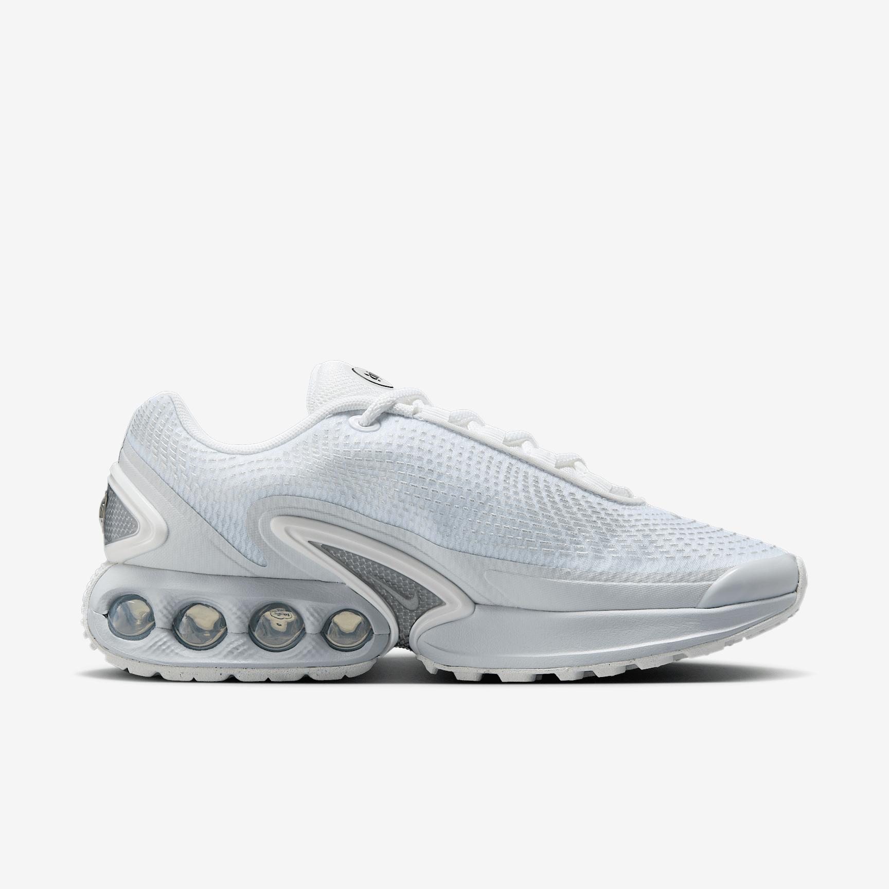 Nike Womens Air Max Dn Shoes | FJ3145-100 Product Image