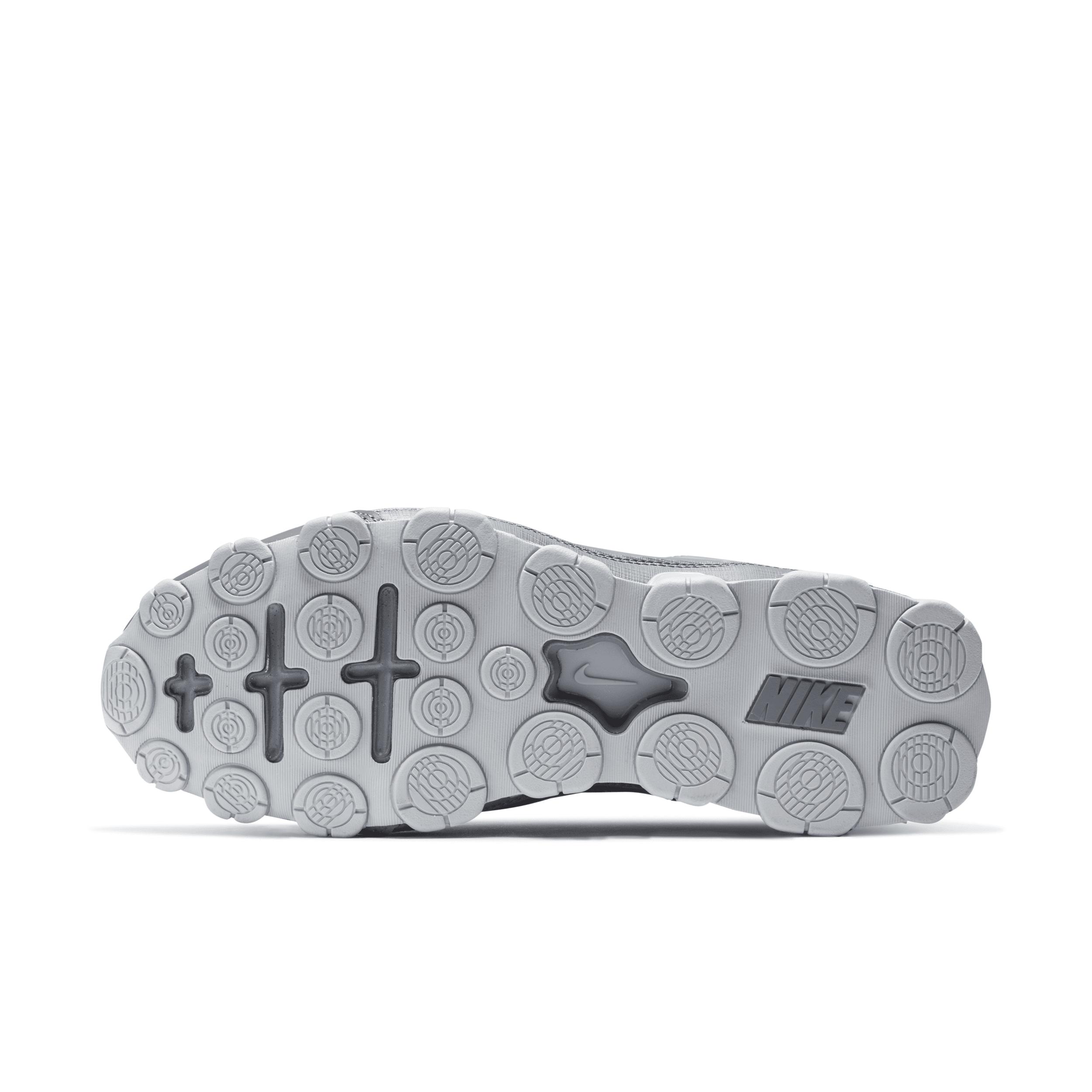 Nike Mens Reax 8 TR Workout Shoes | 621716-010 Product Image