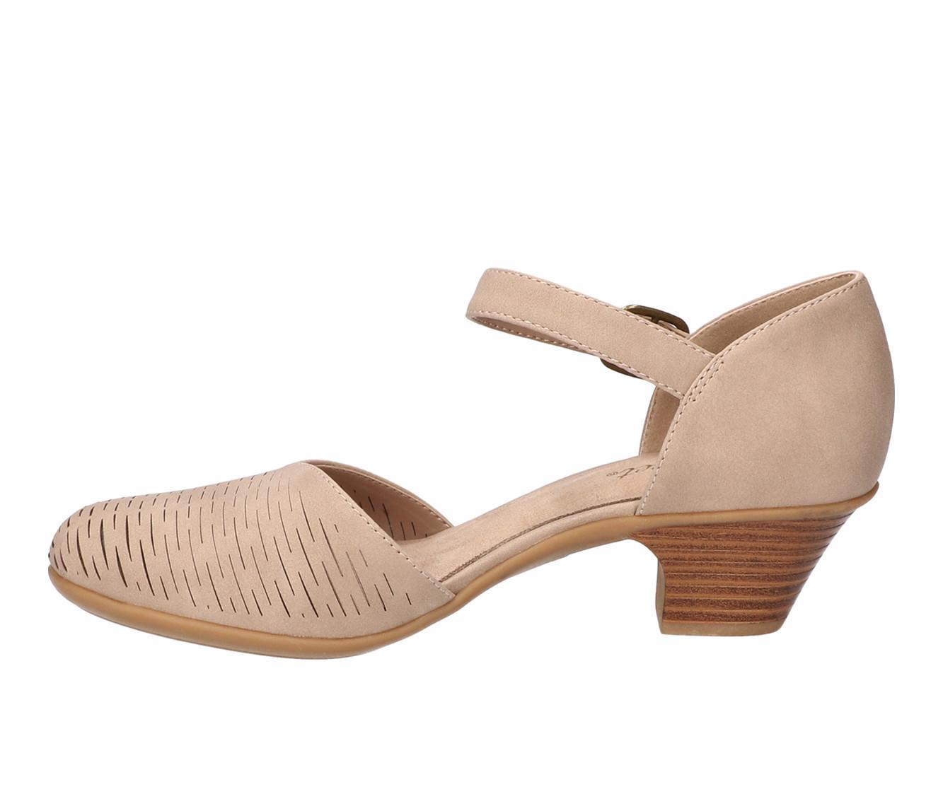 Women's Easy Street Justina Pumps Product Image