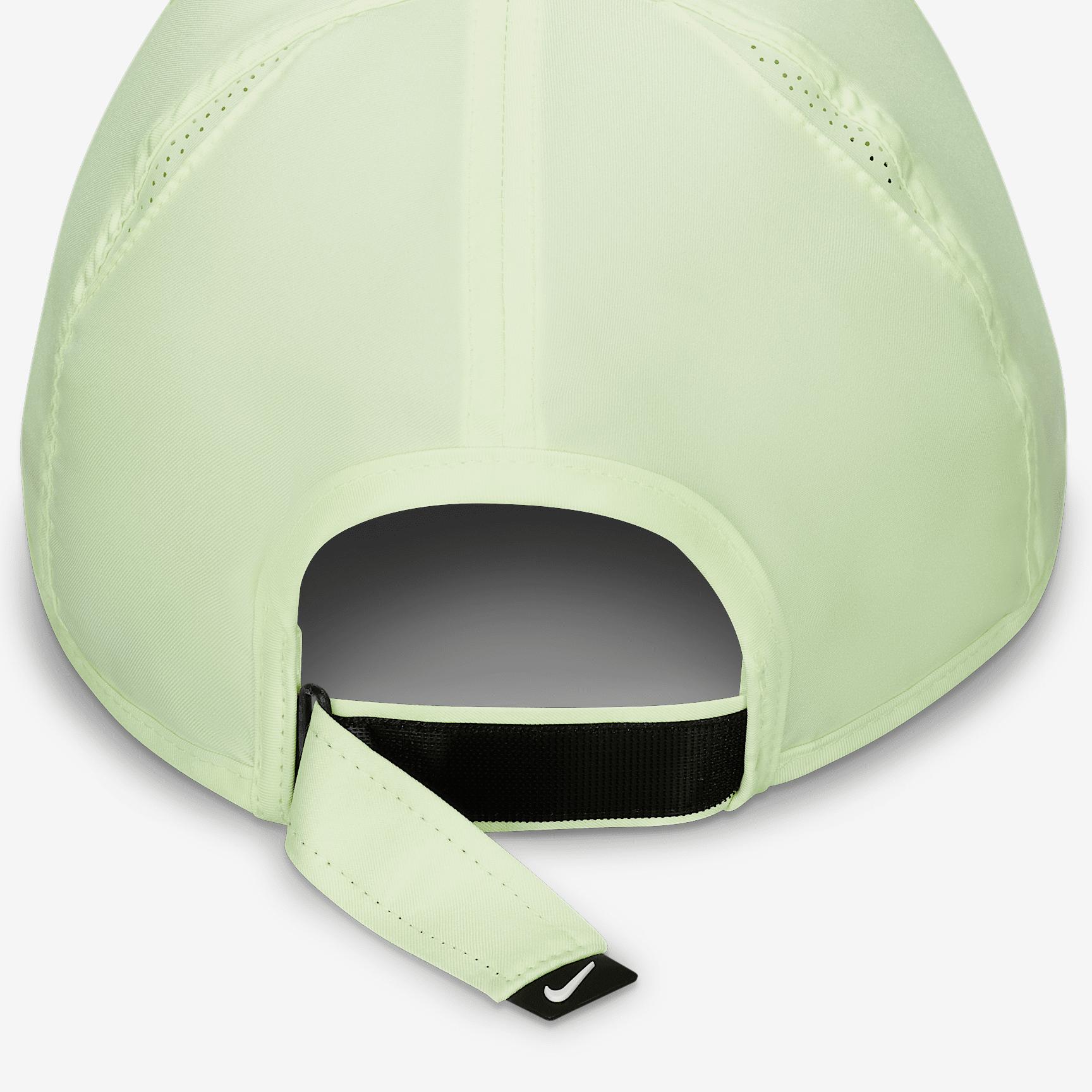 Nike Unisex Dri-FIT Club Unstructured Featherlight Cap Product Image