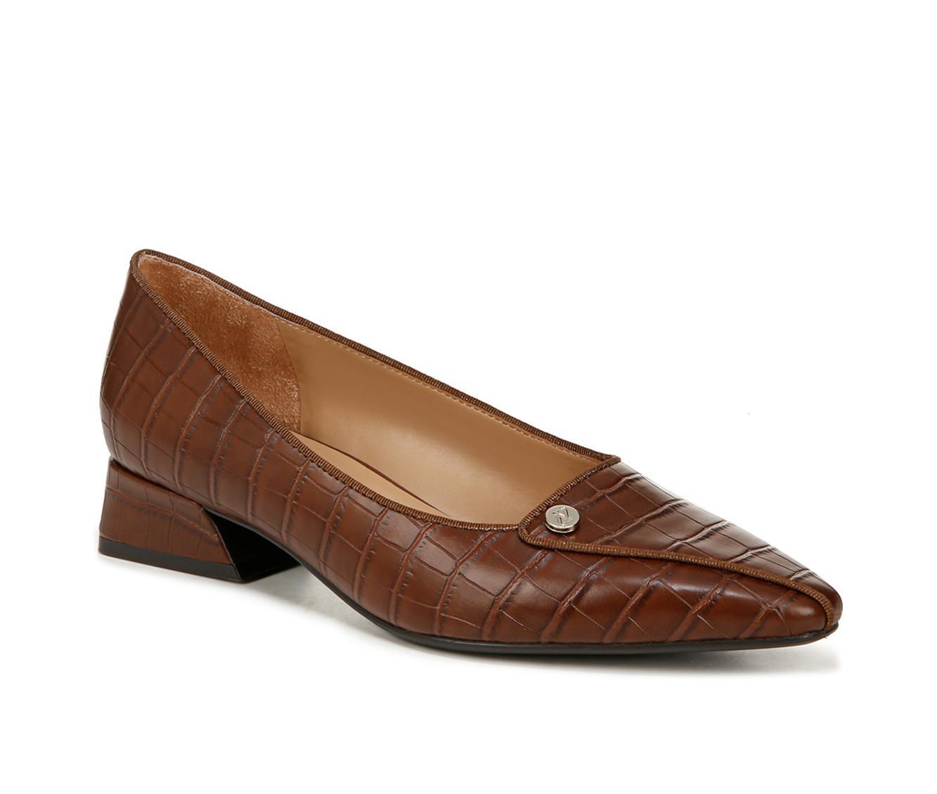 Women's Naturlizer Georgia Pumps Product Image
