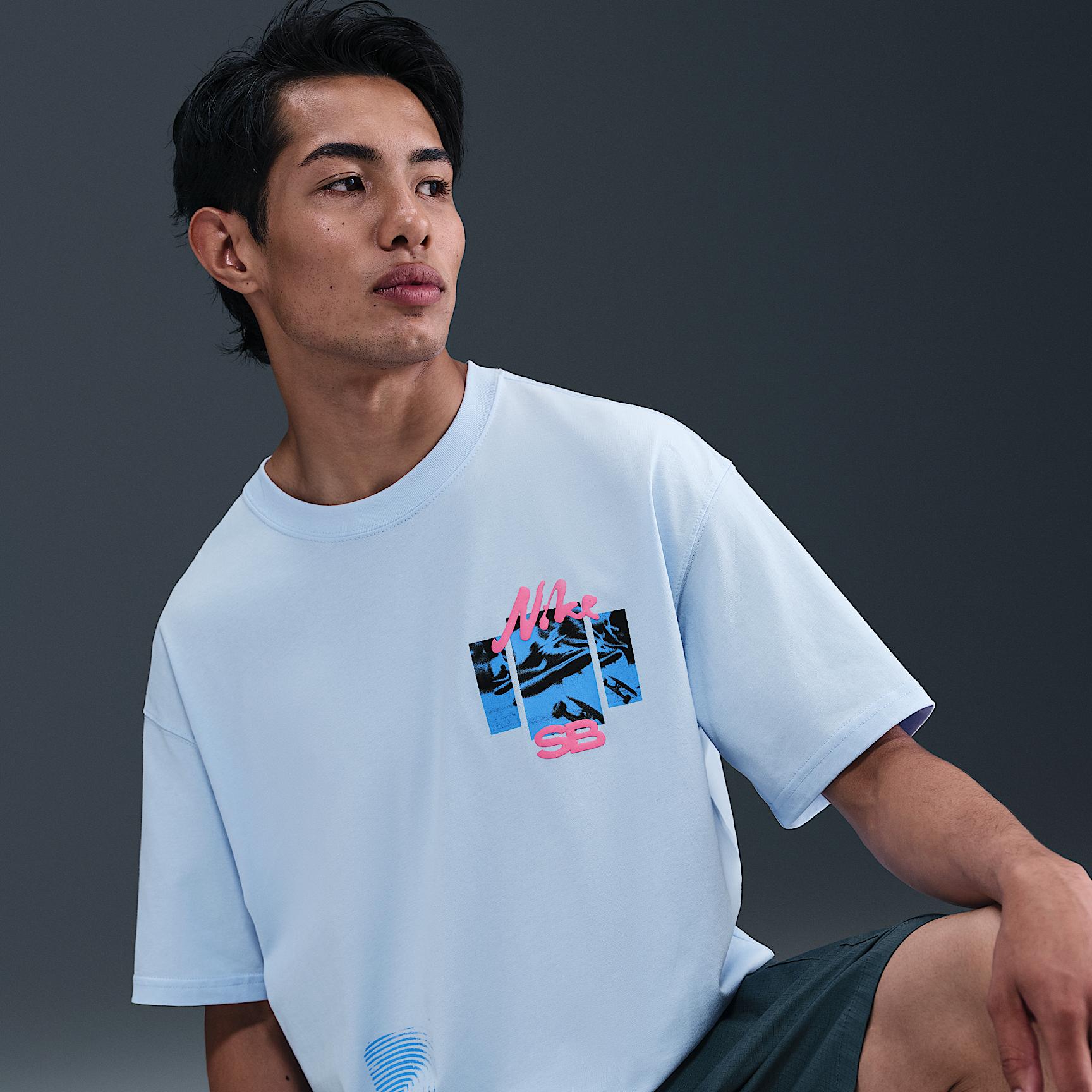 Mens Nike SB Max90 Skate T-Shirt | HV1304-441 Product Image