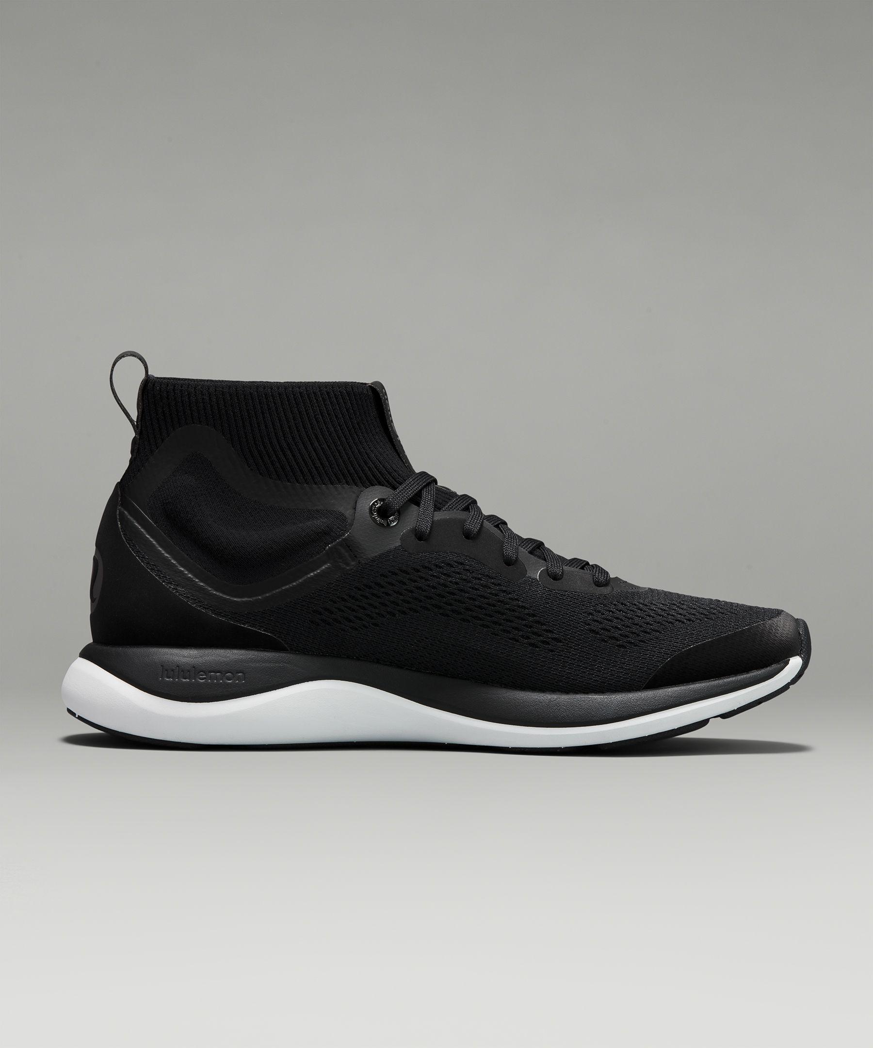 Women's Chargefeel Mid Workout Shoe Product Image