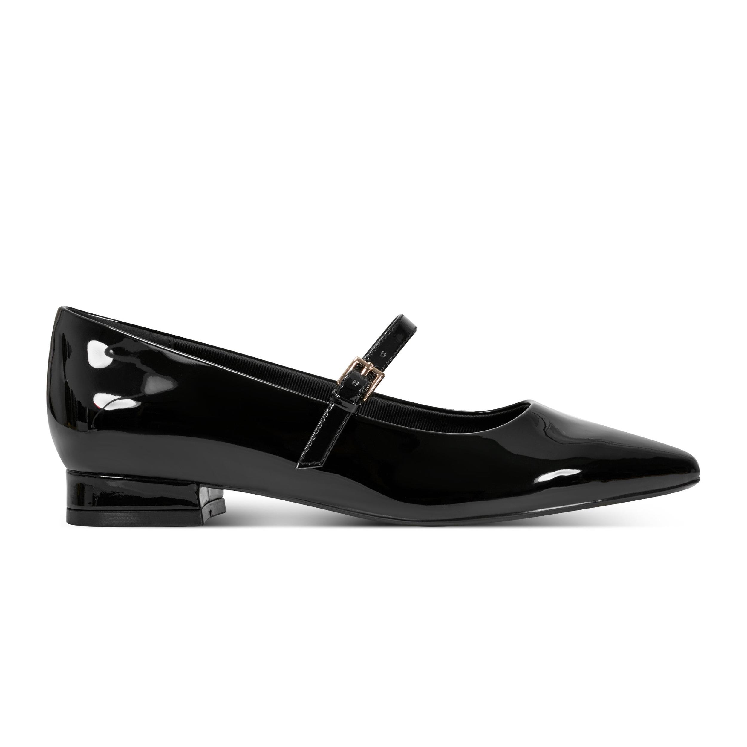 Women's Taren Total Motion Pointy Toe Dress Flats Product Image