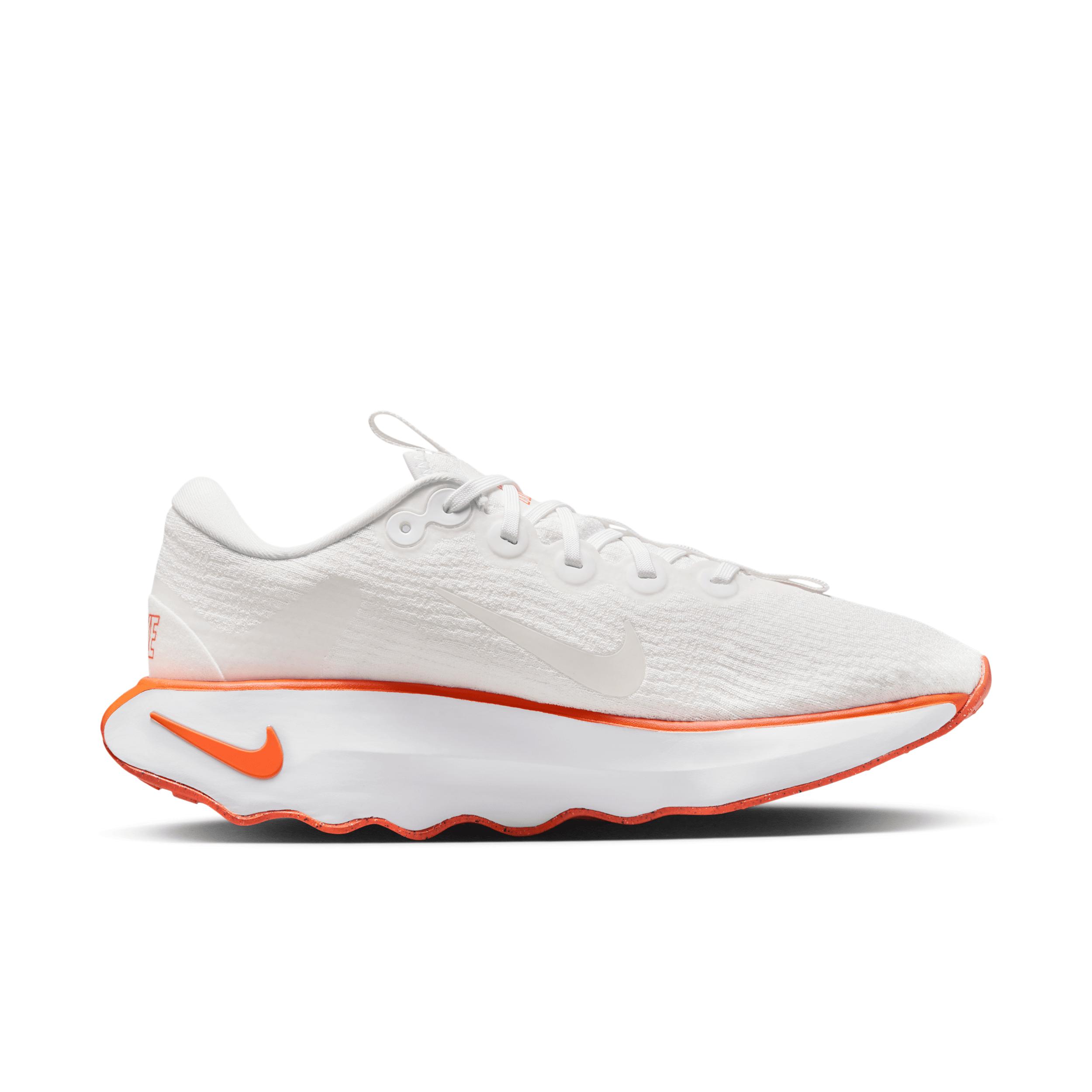 Nike Women's Motiva Walking Shoes Product Image