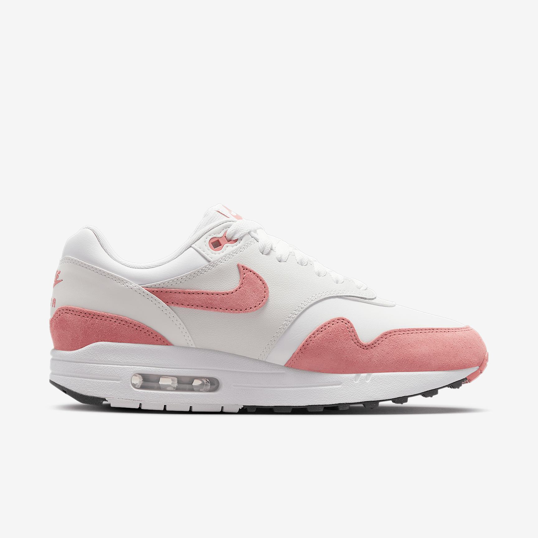 Womens Nike Air Max 1 87 Casual Shoes Product Image