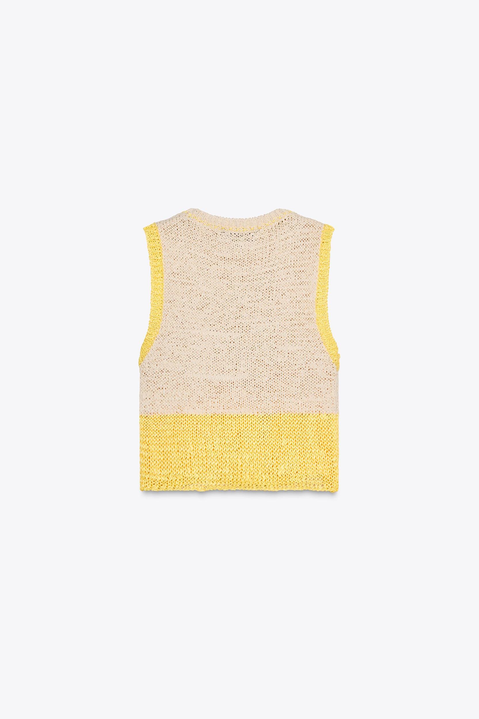 KNIT CROP TOP Product Image