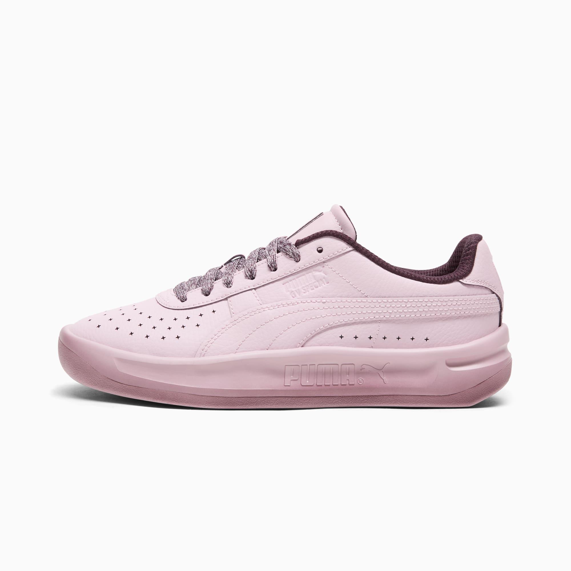 GV Special Mono Women's Sneakers Product Image