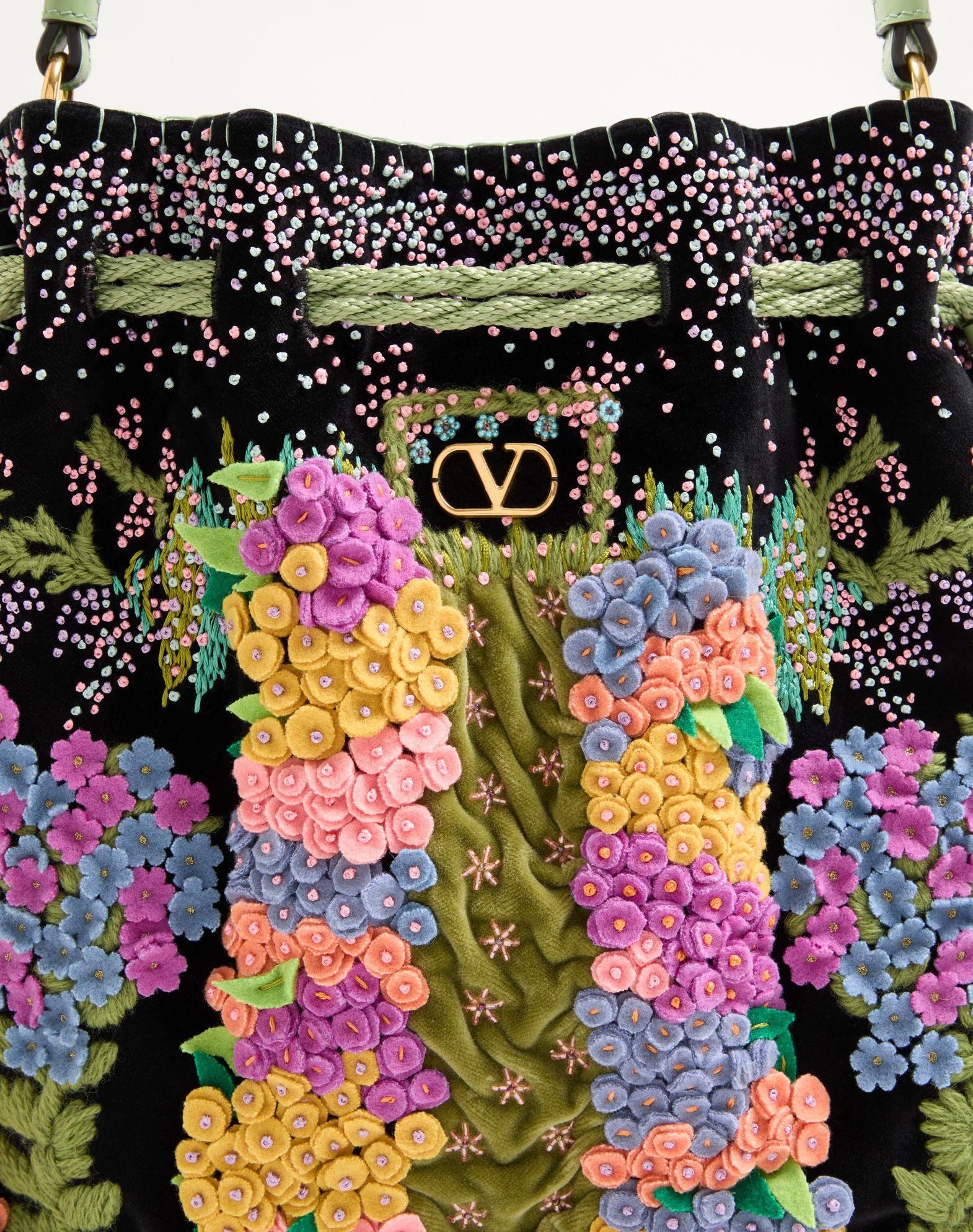 Valentino Garavani Nellcôte Alice Embroidered Bag With Fringes Product Image