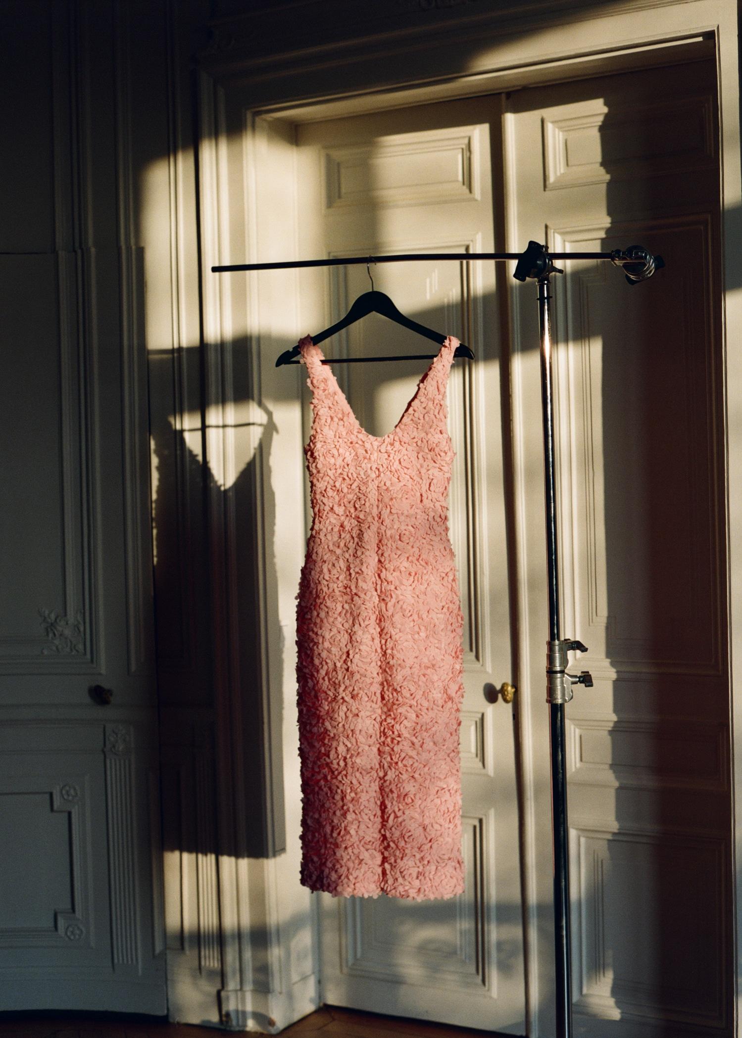 Tulle dress with embroidered flower - Women | MANGO USA Product Image