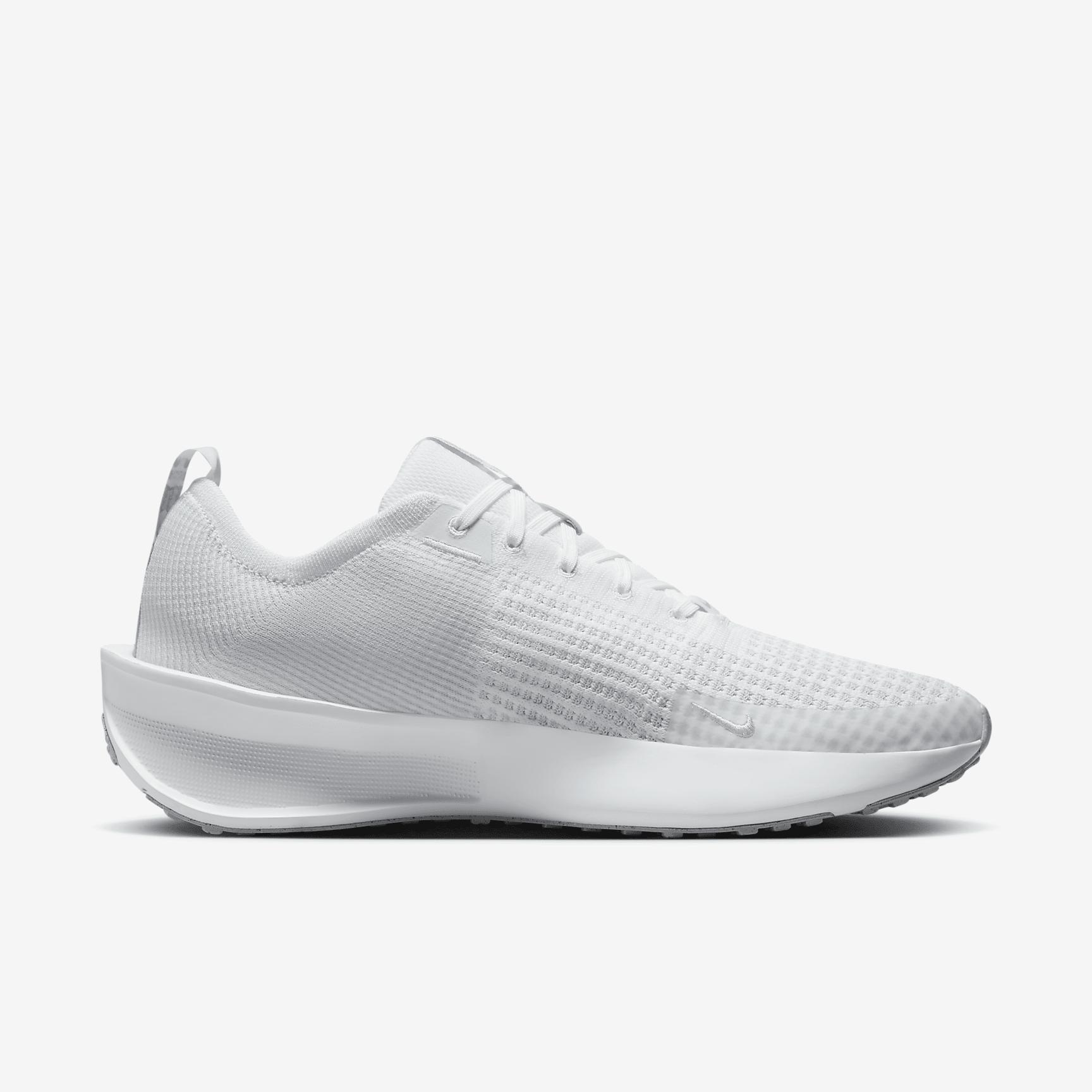 Nike Men's Interact Run Road Running Shoes Product Image