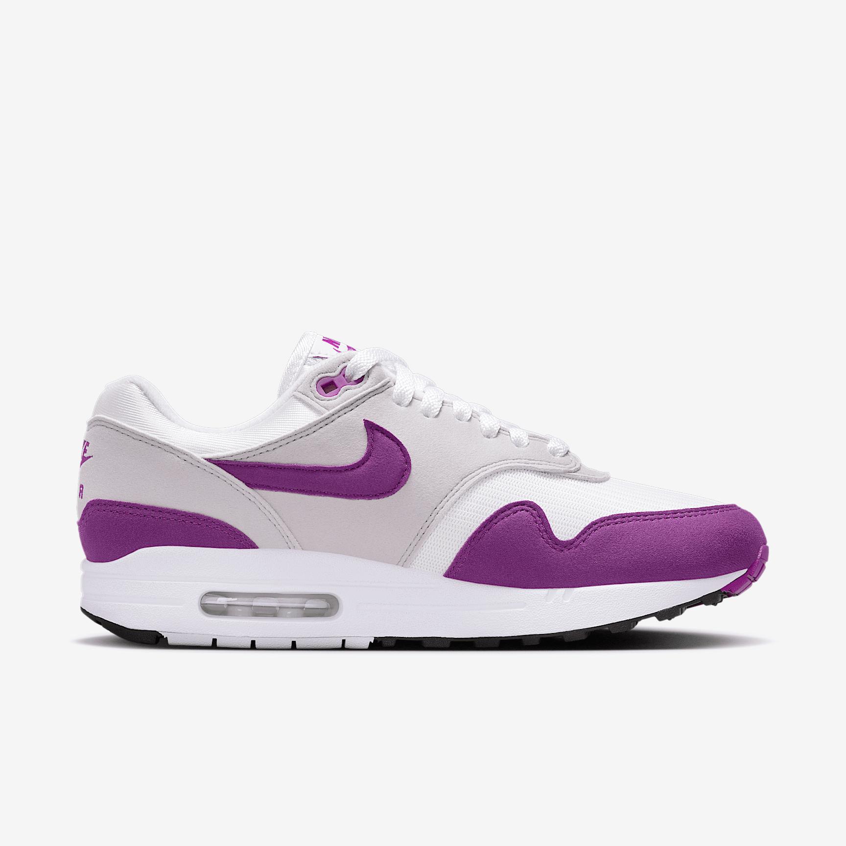 Nike Womens Air Max 1 87 Textile Shoes | HF1194-100 Product Image