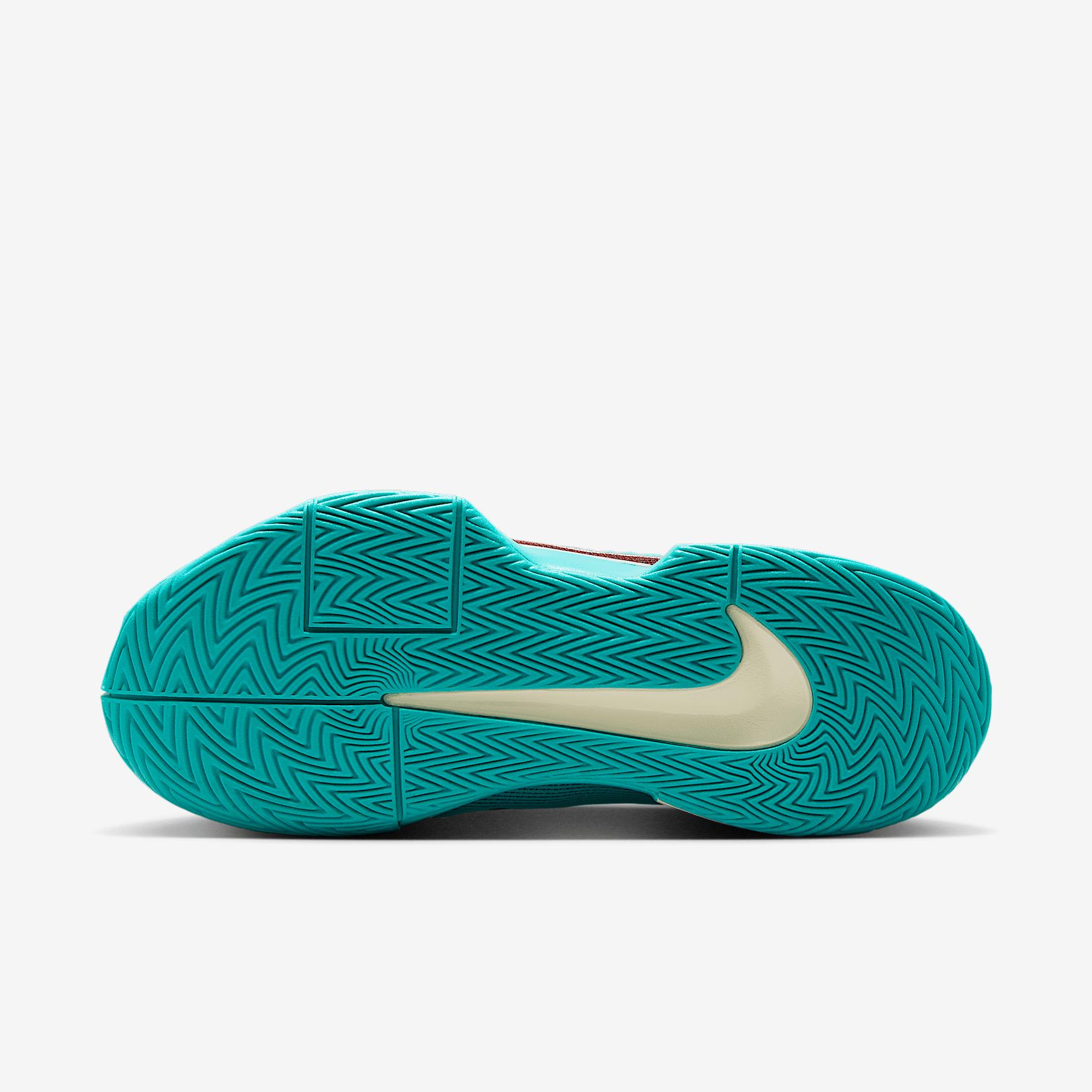 Nike Womens GP Challenge Pro Premium Hard Court Tennis Shoes | HQ2609-600 Product Image