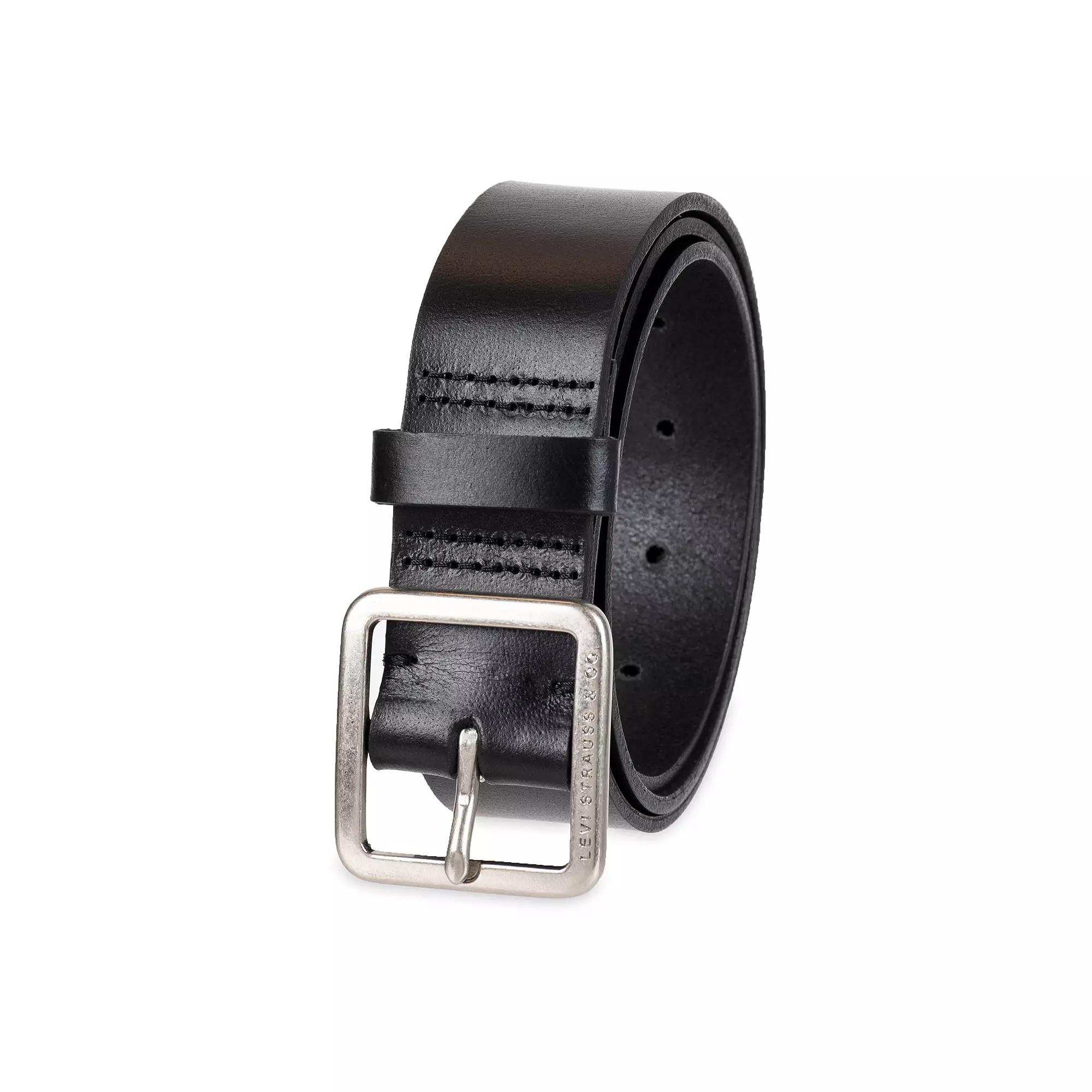 Women's & Plus Levi's® Square Center Bar Buckle Leather Belt,  Product Image