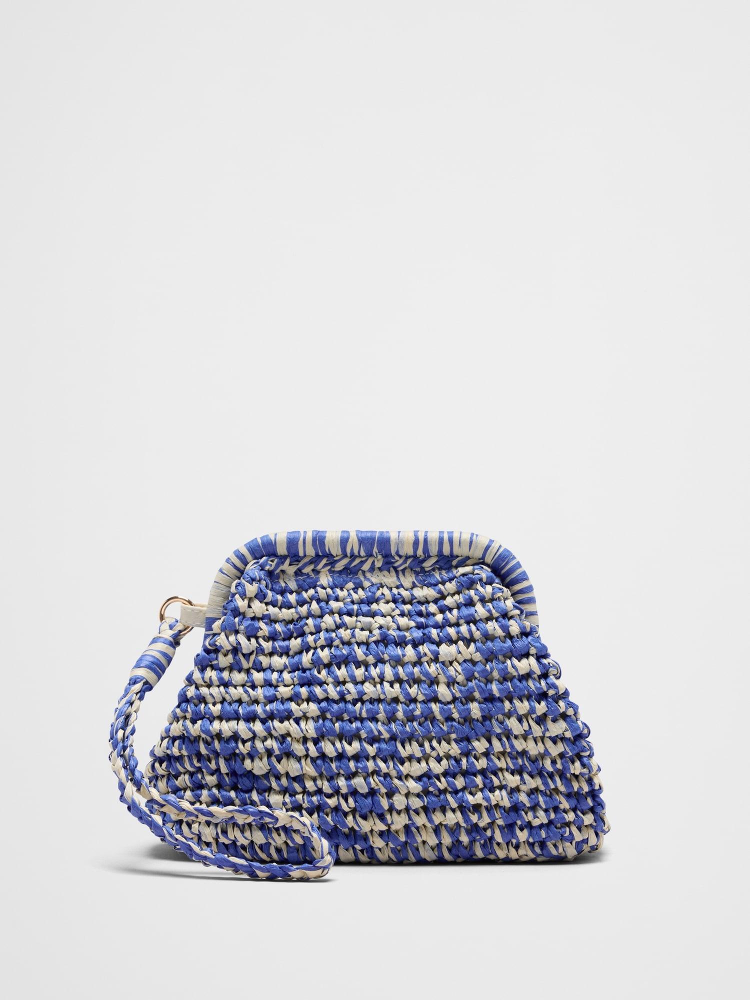 Straw Clutch Product Image