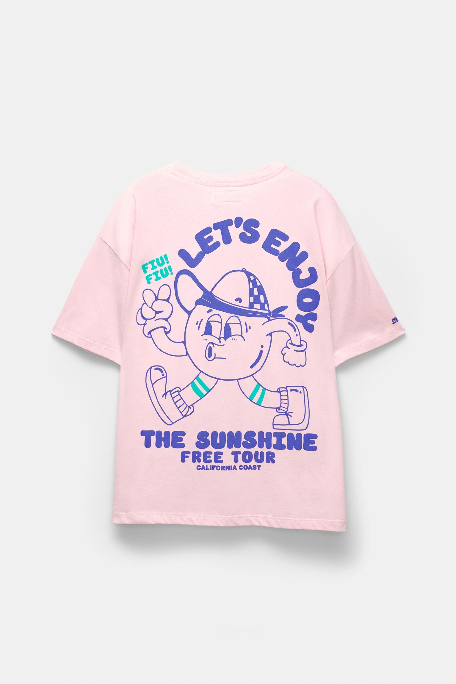 Pink T-shirt with sunshine graphic Product Image