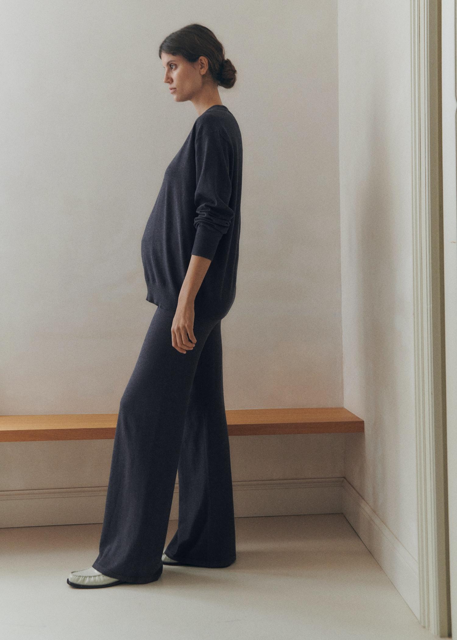 Wide-leg knitted maternity pants - Women | MANGO USA Product Image