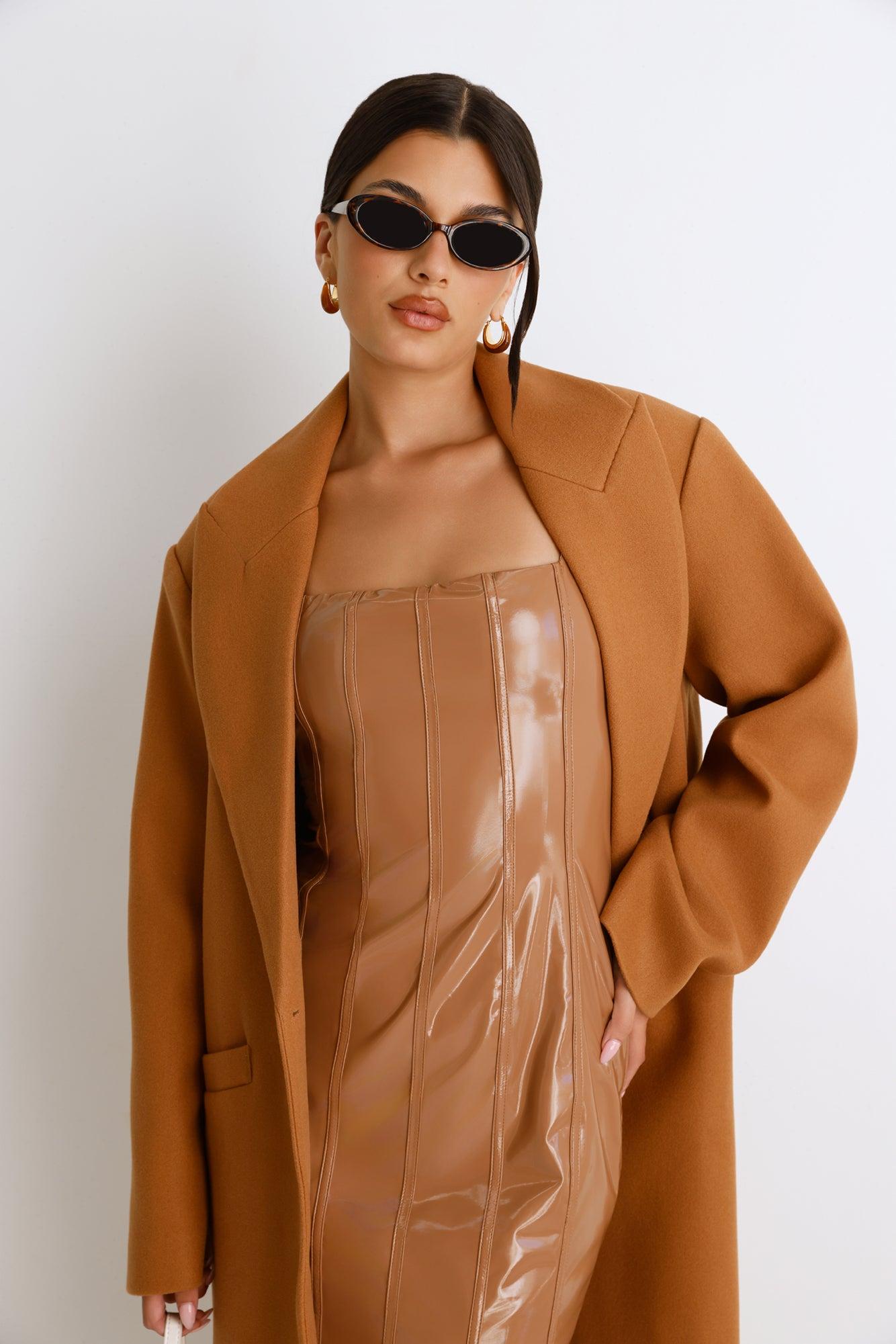 Pure Love Earrings Gold Product Image